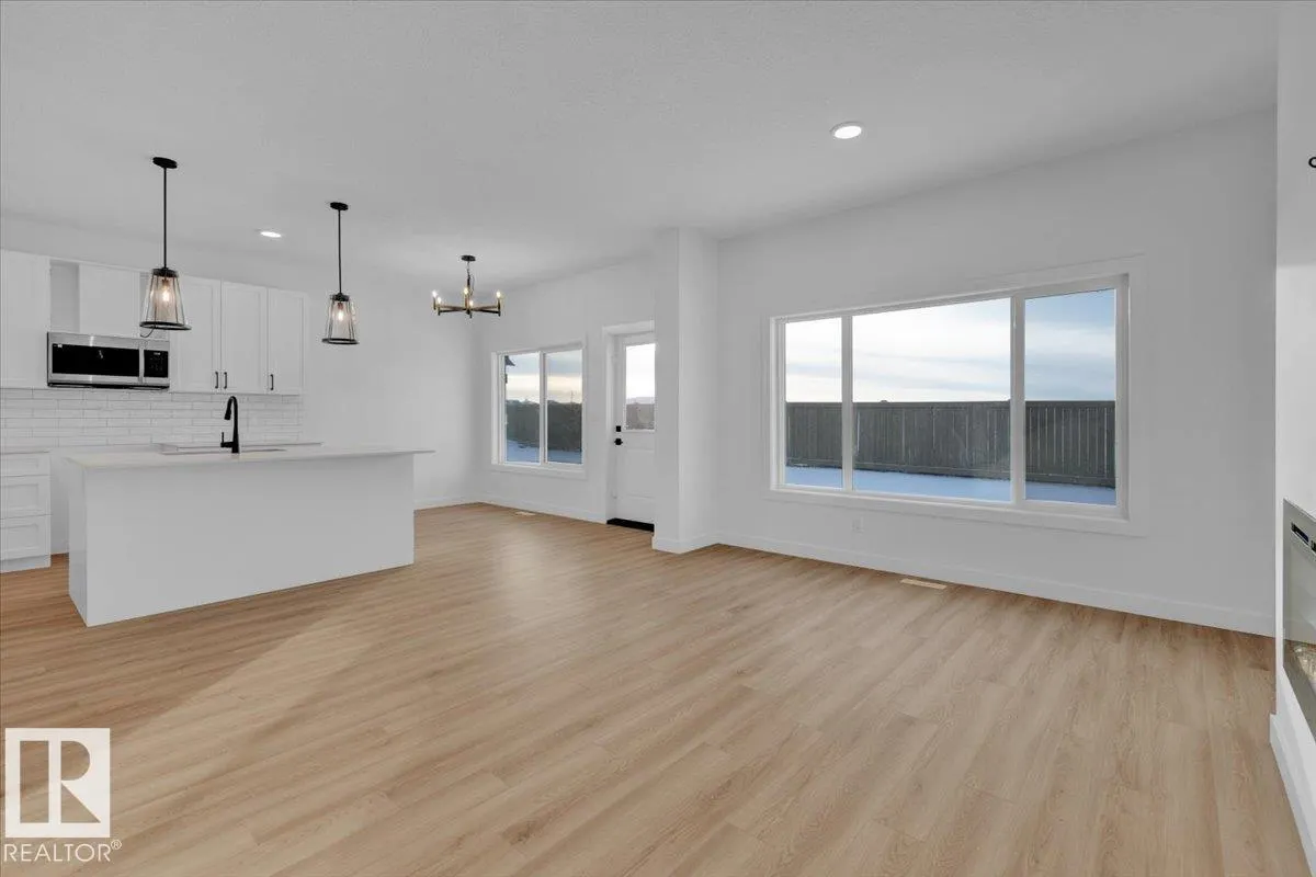 50 SERENO Lane
