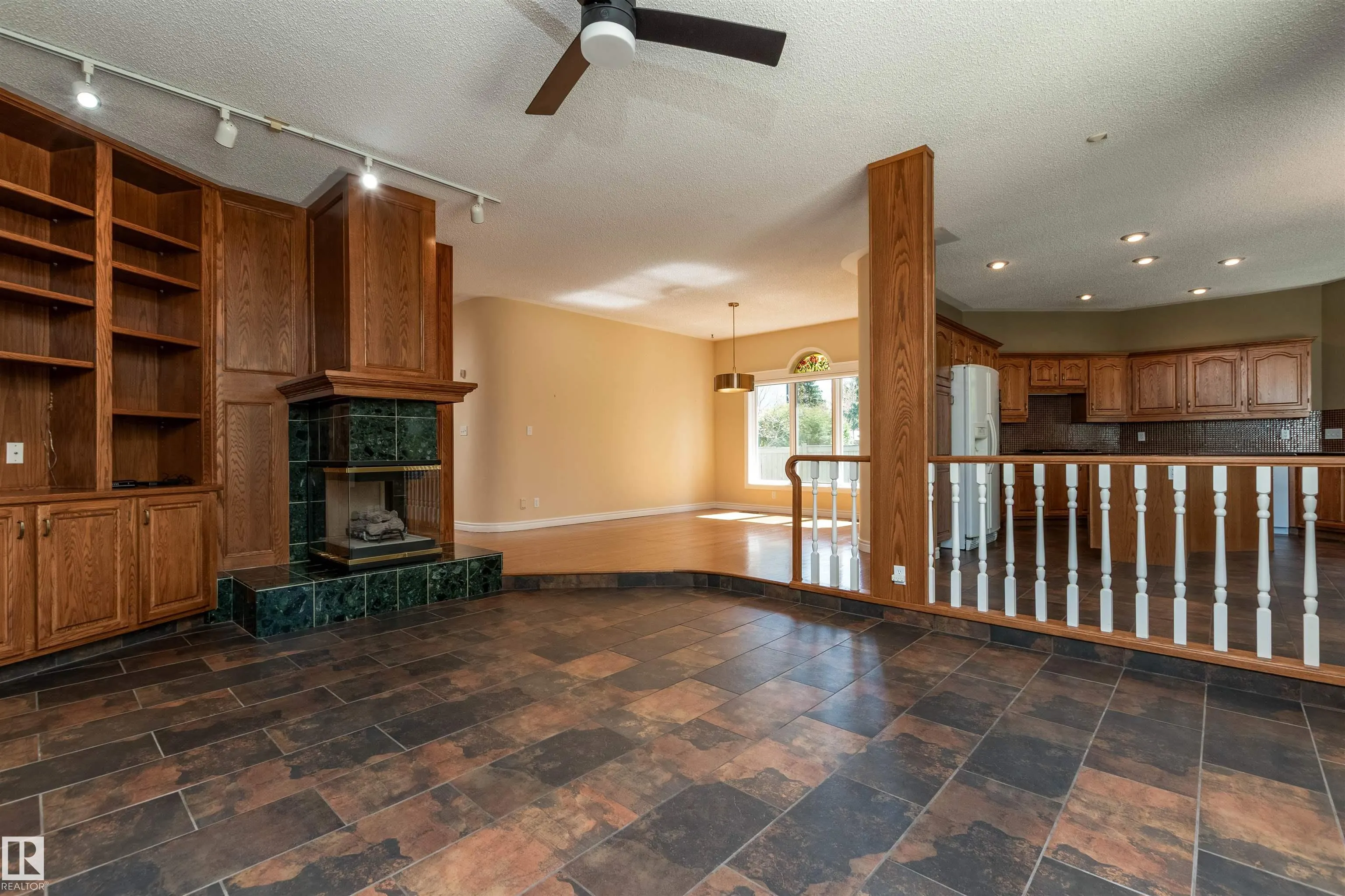 485 REGENCY Drive