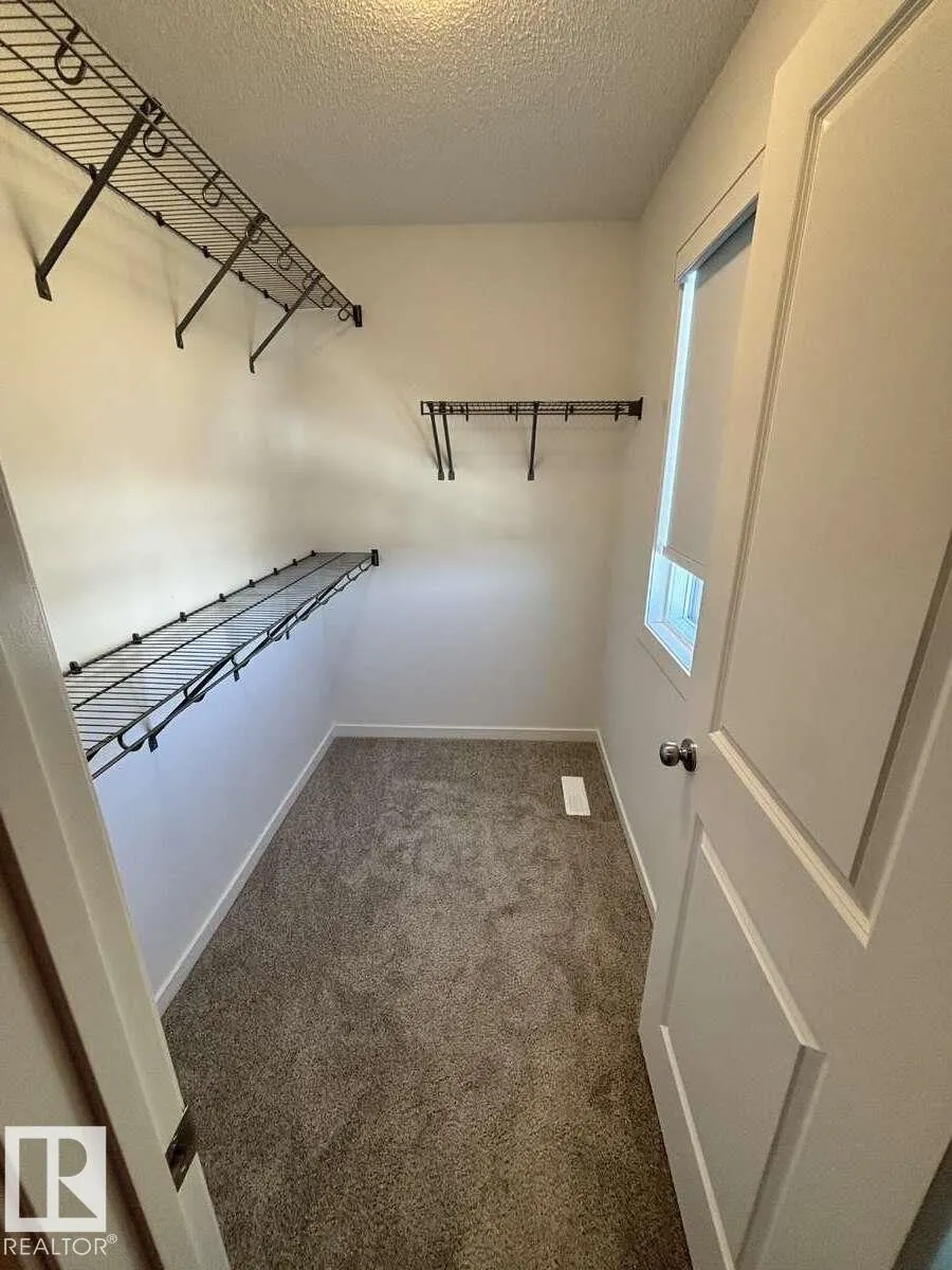 1025 Secord Promenade