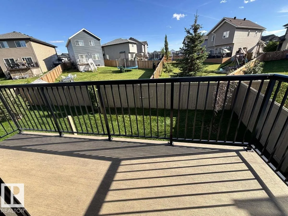 1025 Secord Promenade