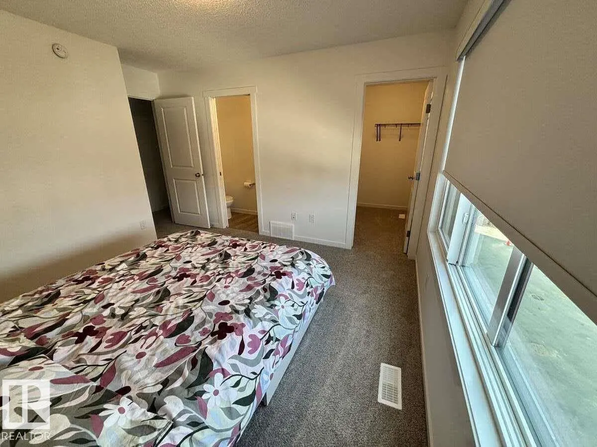 1025 Secord Promenade