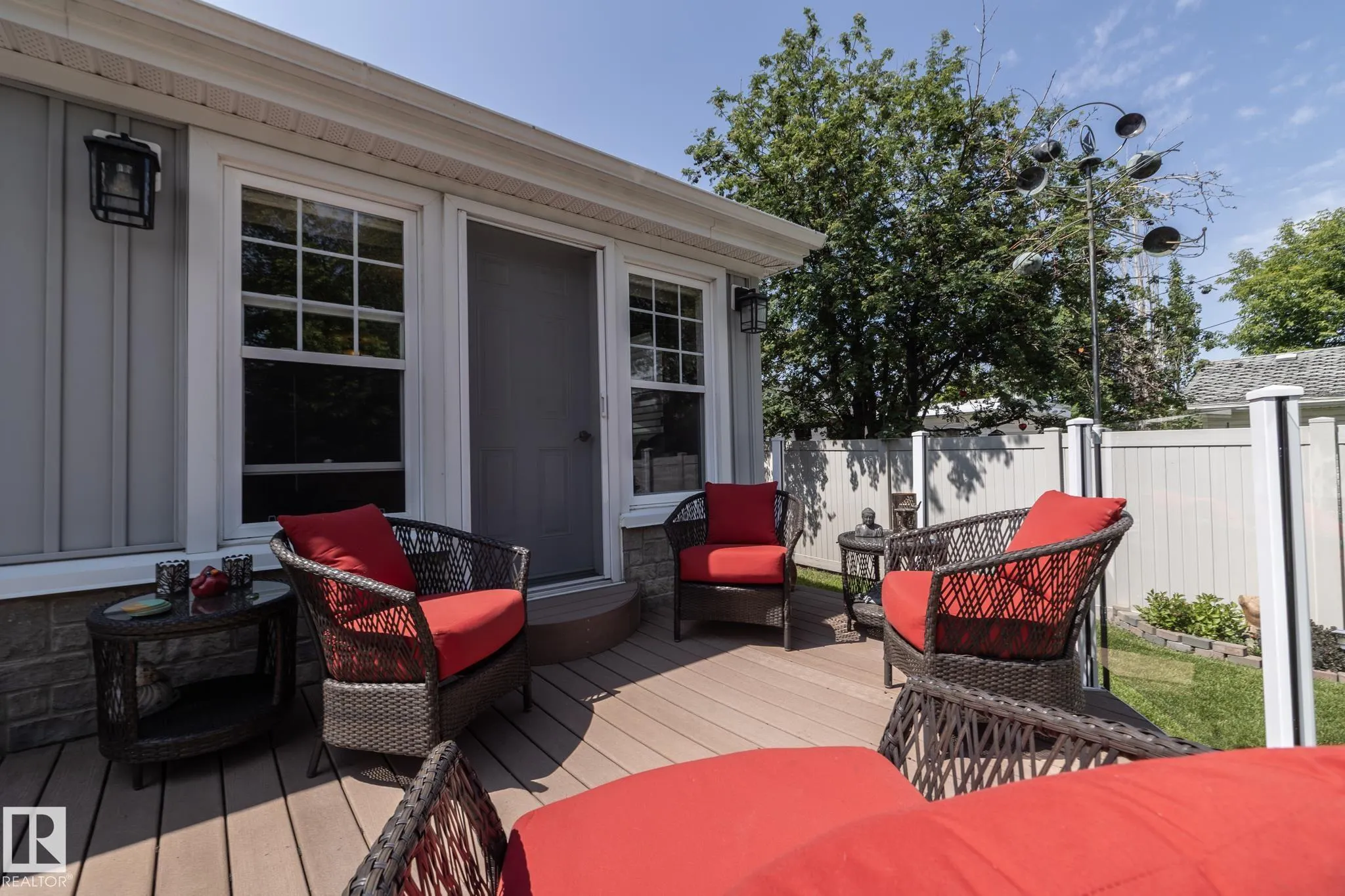 157 LAURIER Drive