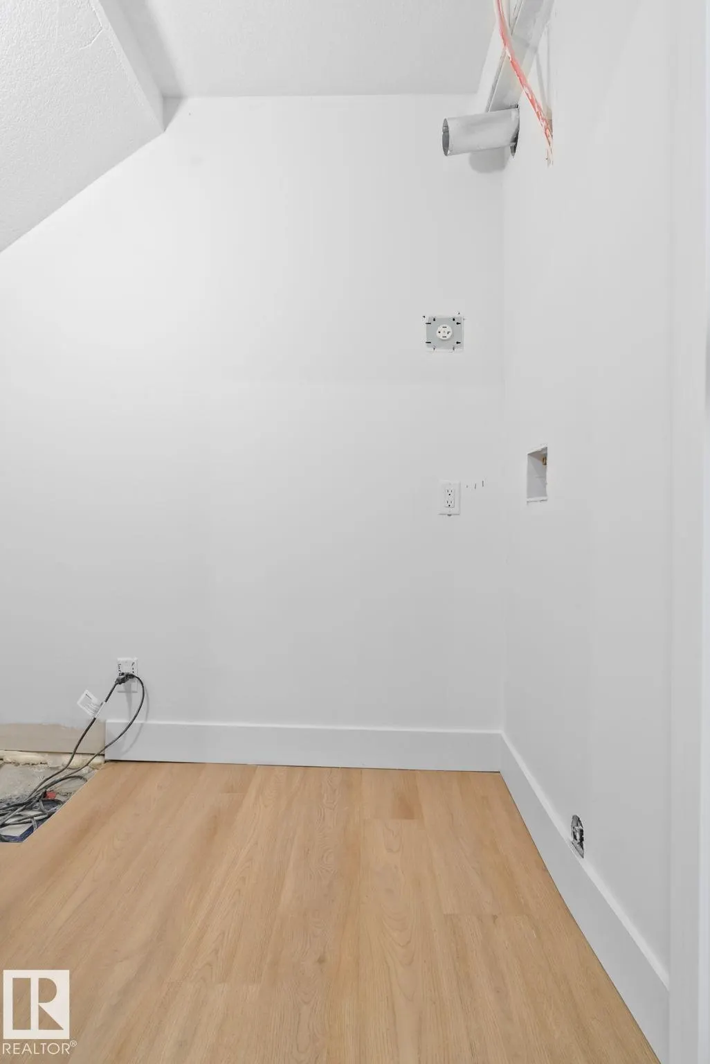 20908 128 Avenue
