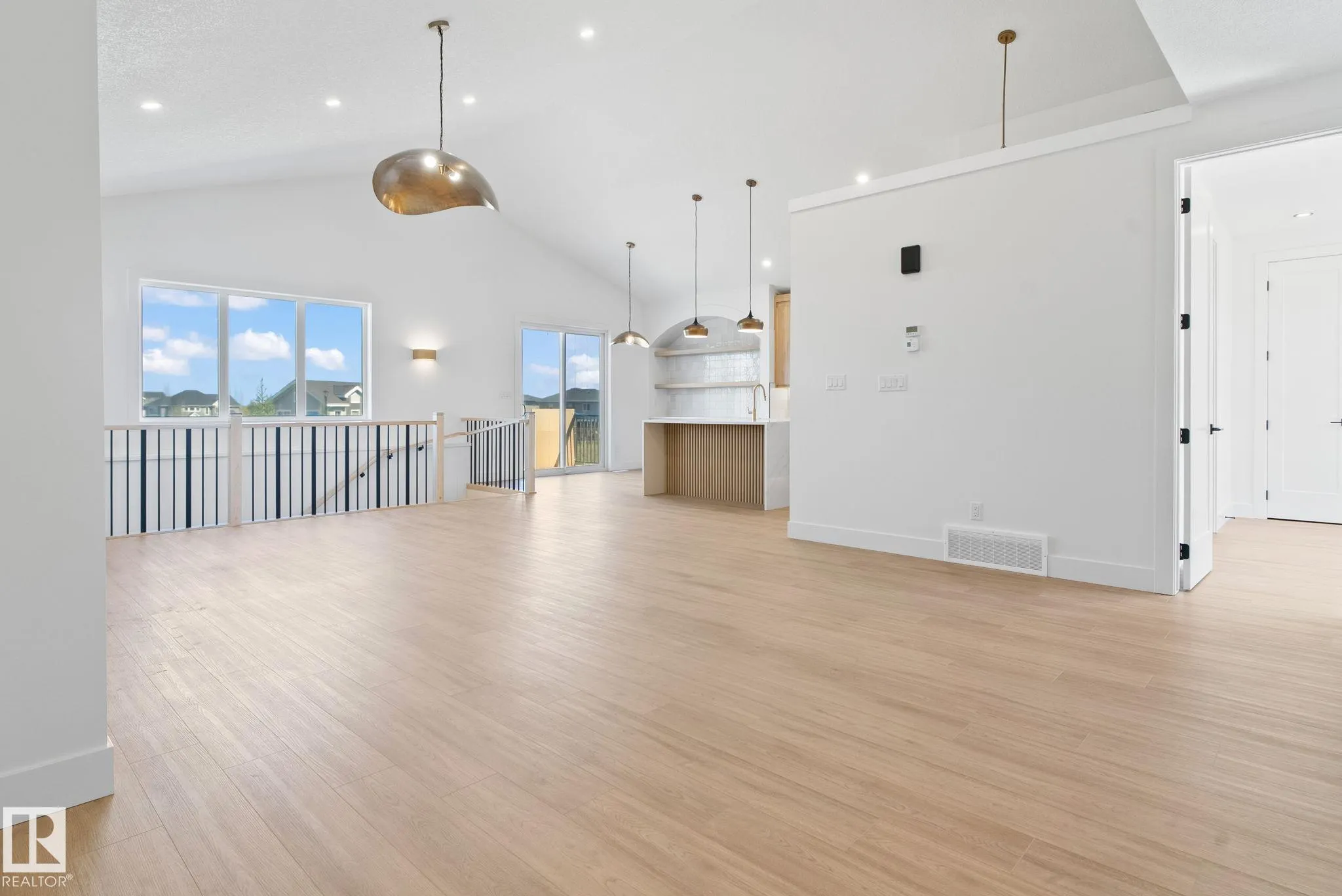 20908 128 Avenue