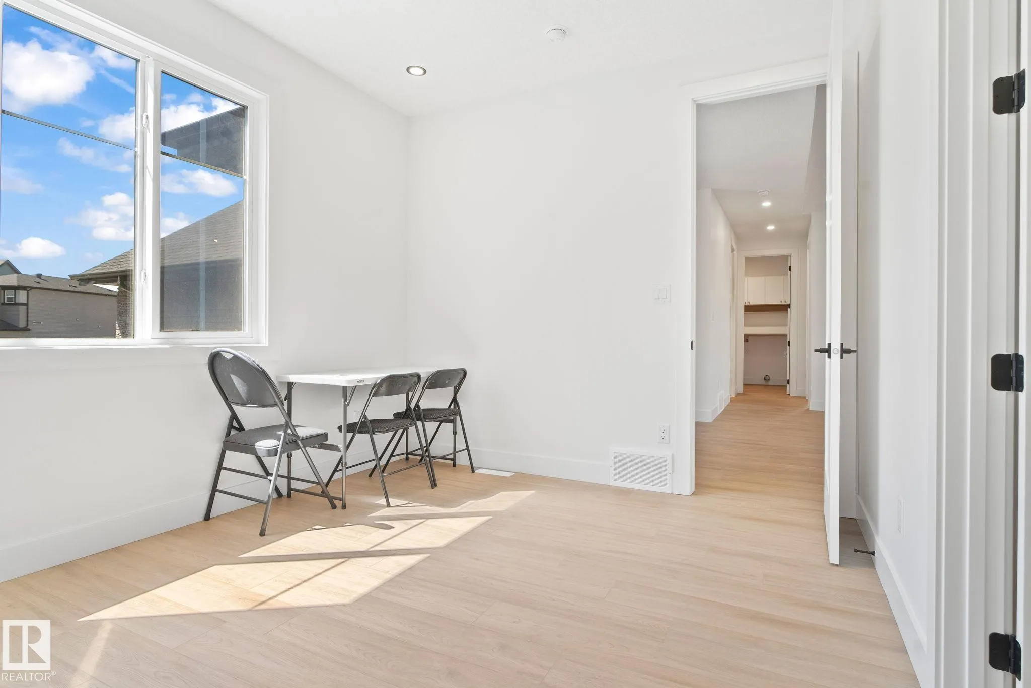 20908 128 Avenue
