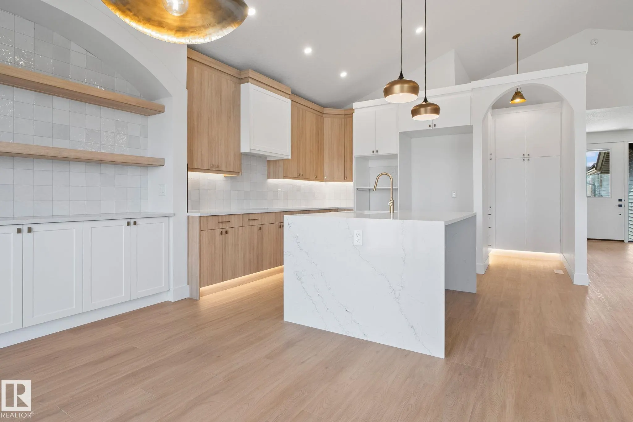 20908 128 Avenue