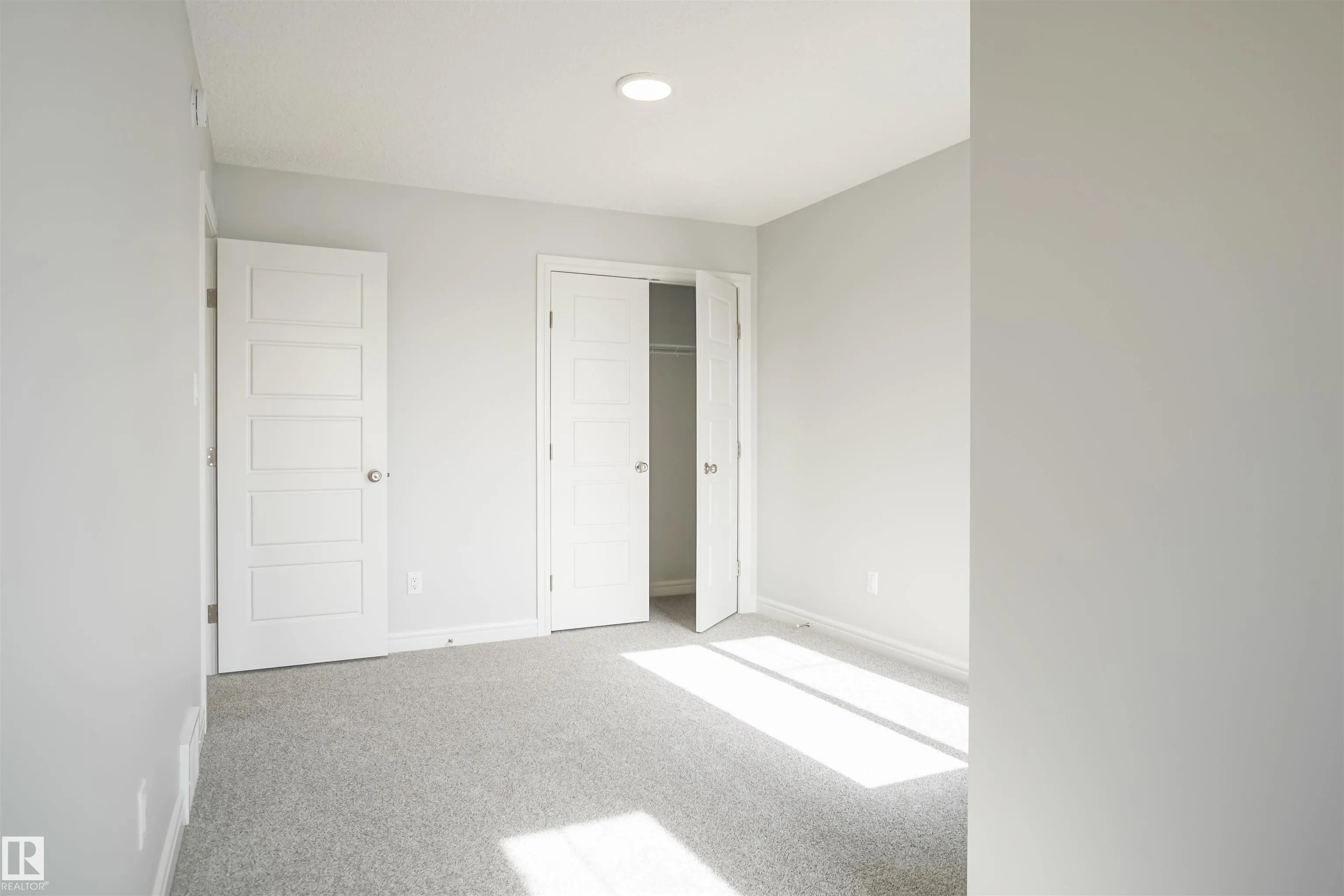9736 CARSON Place