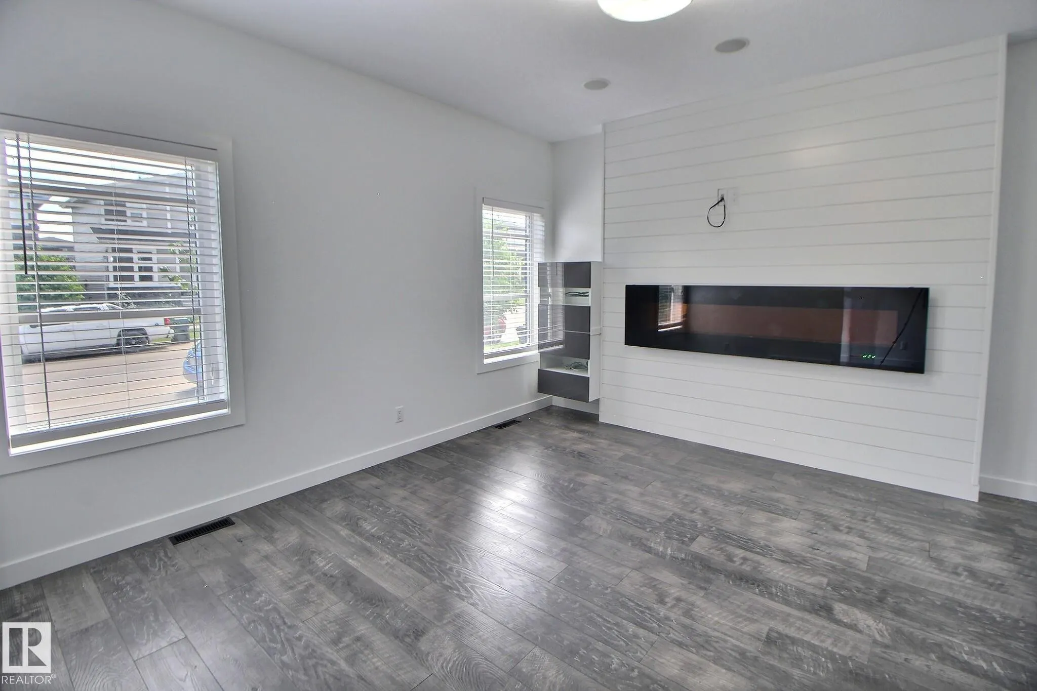 11 KENTON Way