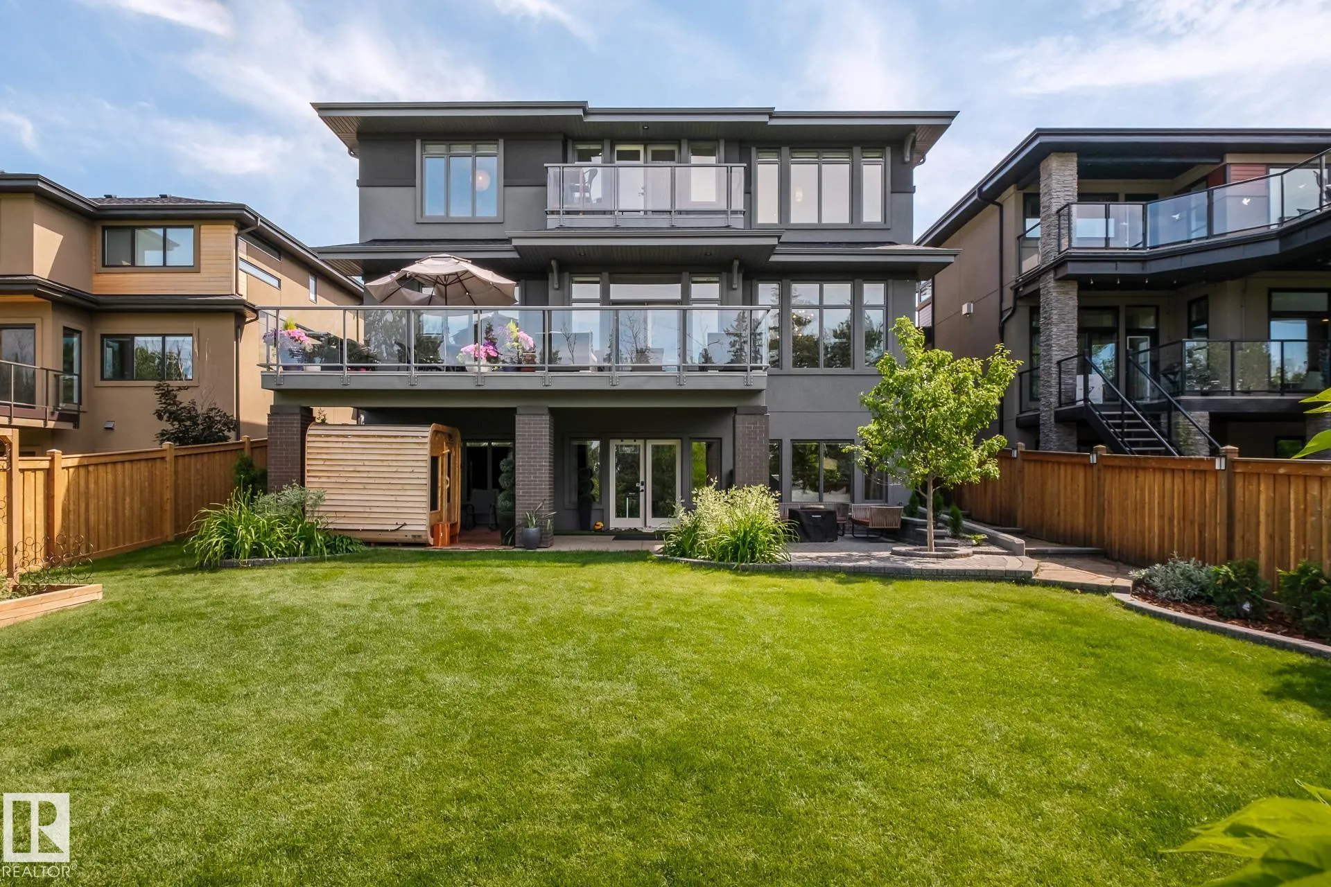 699 HOWATT Drive
