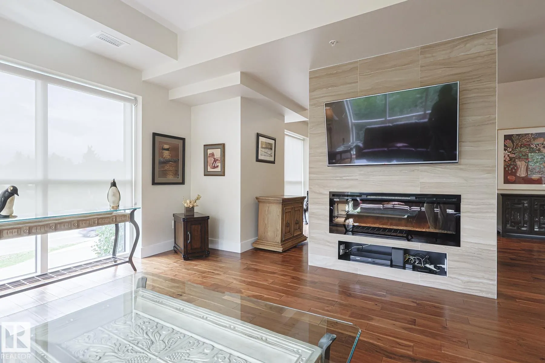 200 Bellerose Drive