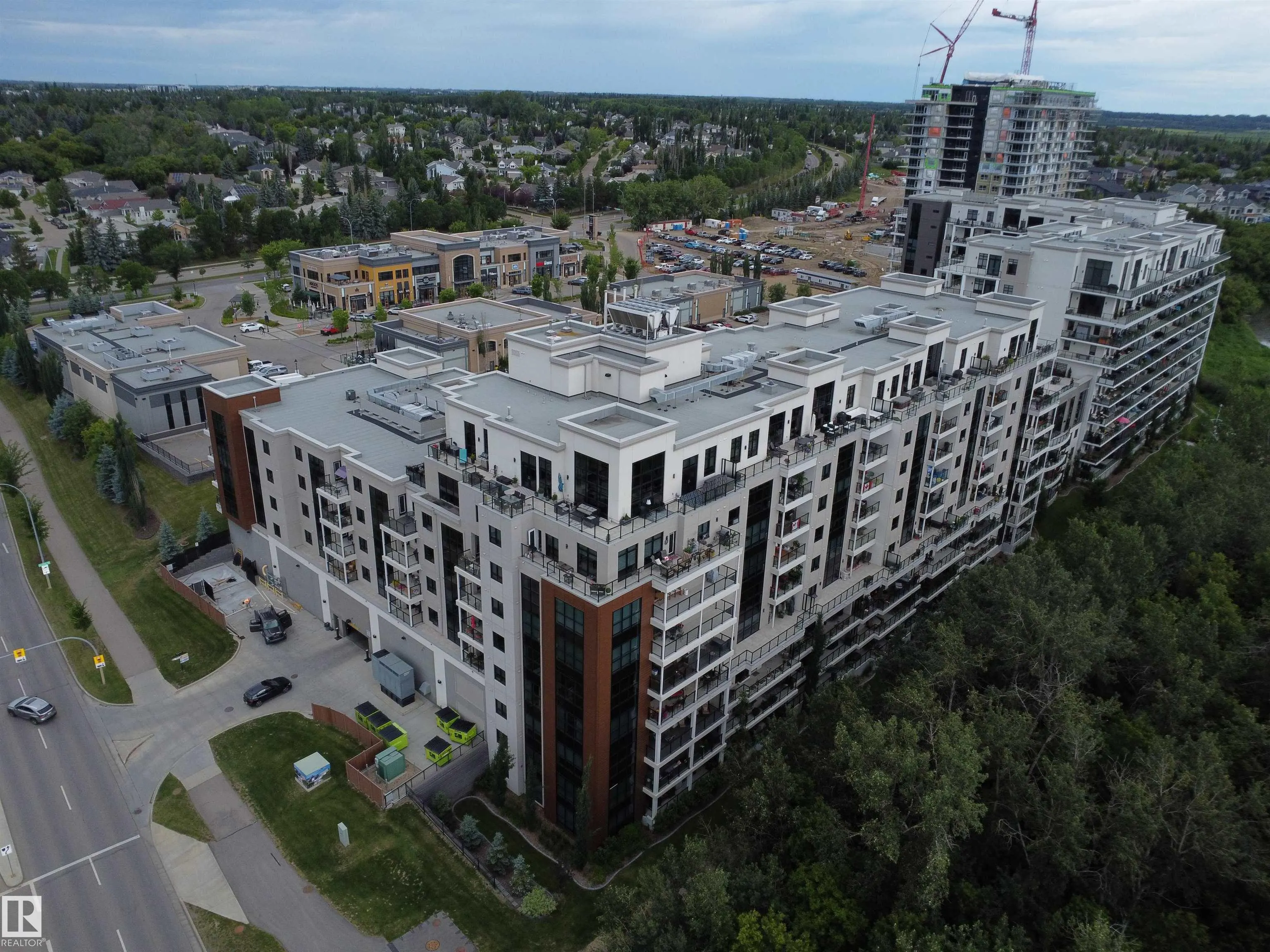 200 Bellerose Drive