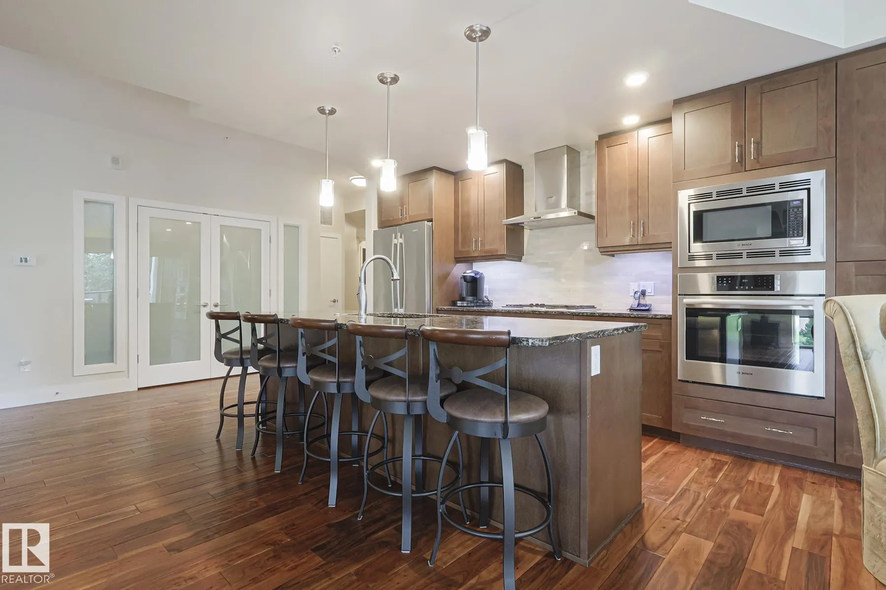 200 Bellerose Drive