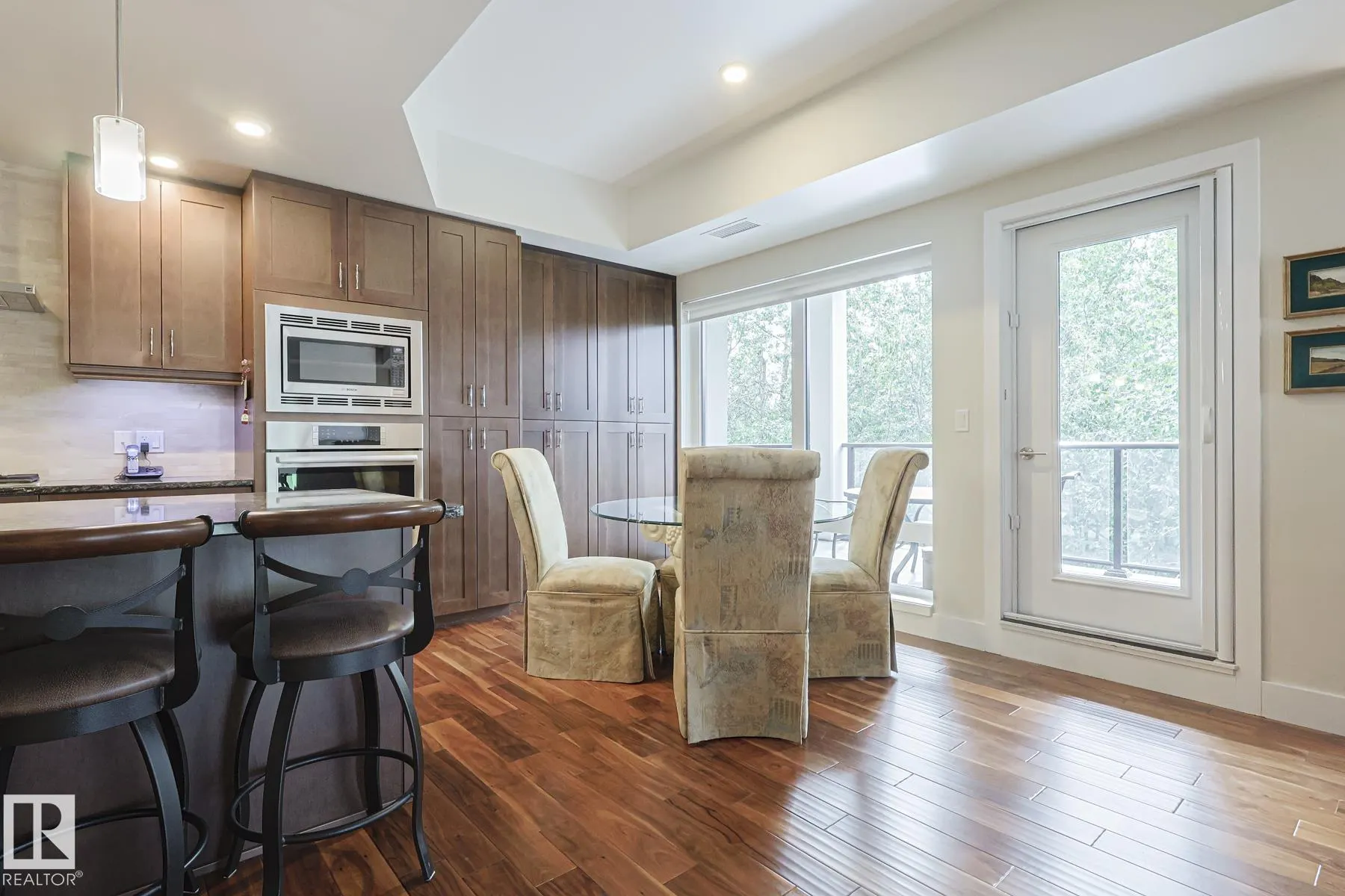 200 Bellerose Drive