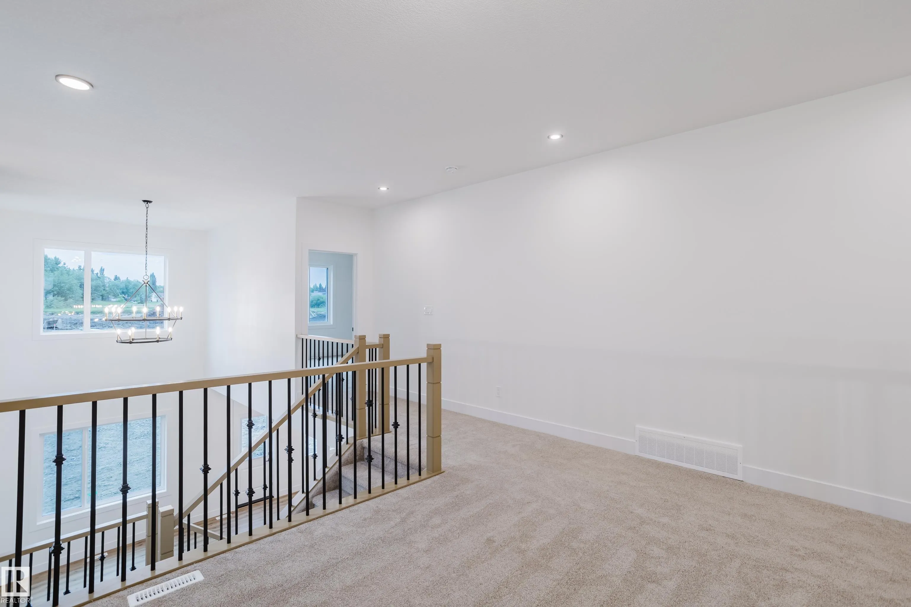 41 Meadowgrove Lane