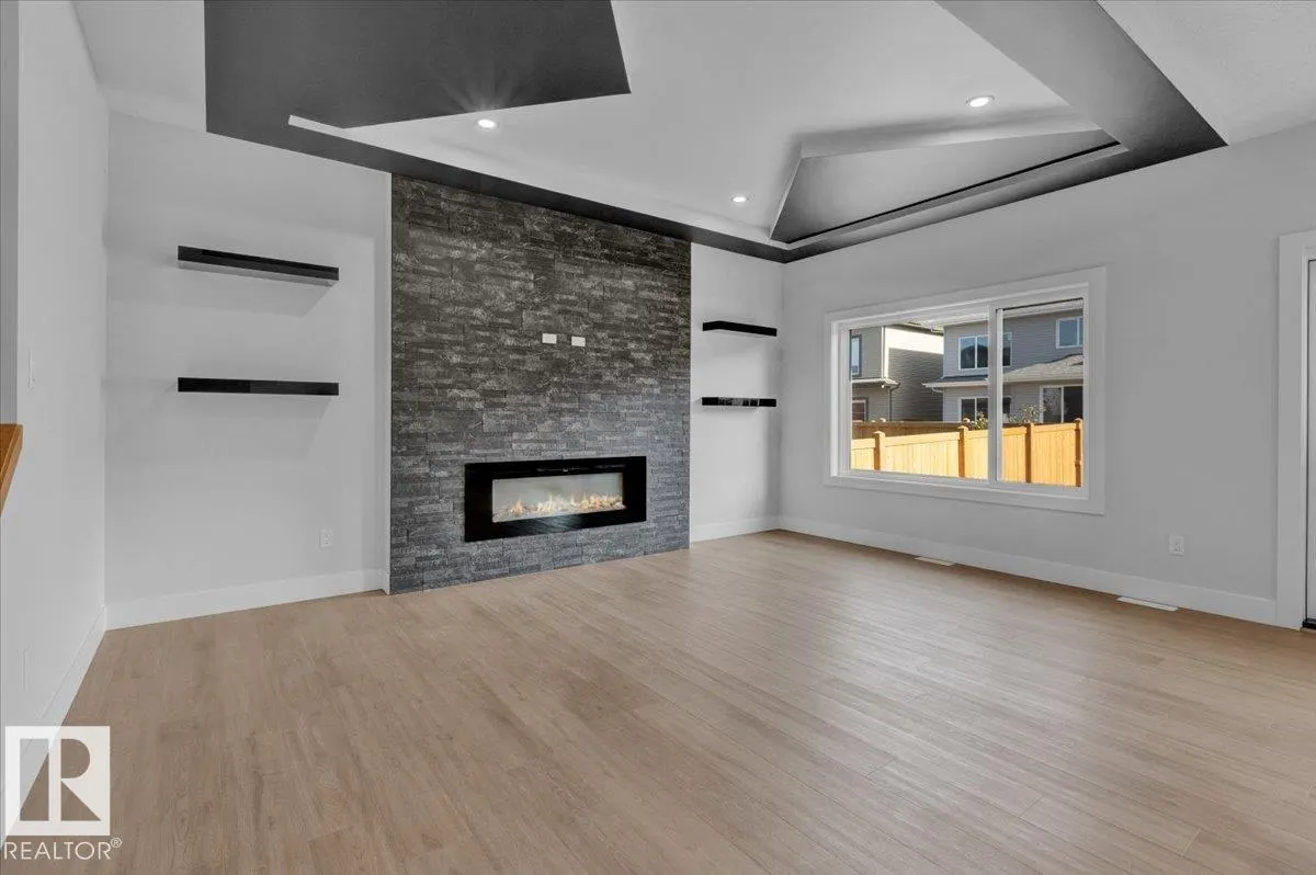 63 WAVERLY Way