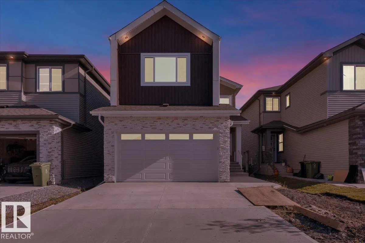 63 WAVERLY Way