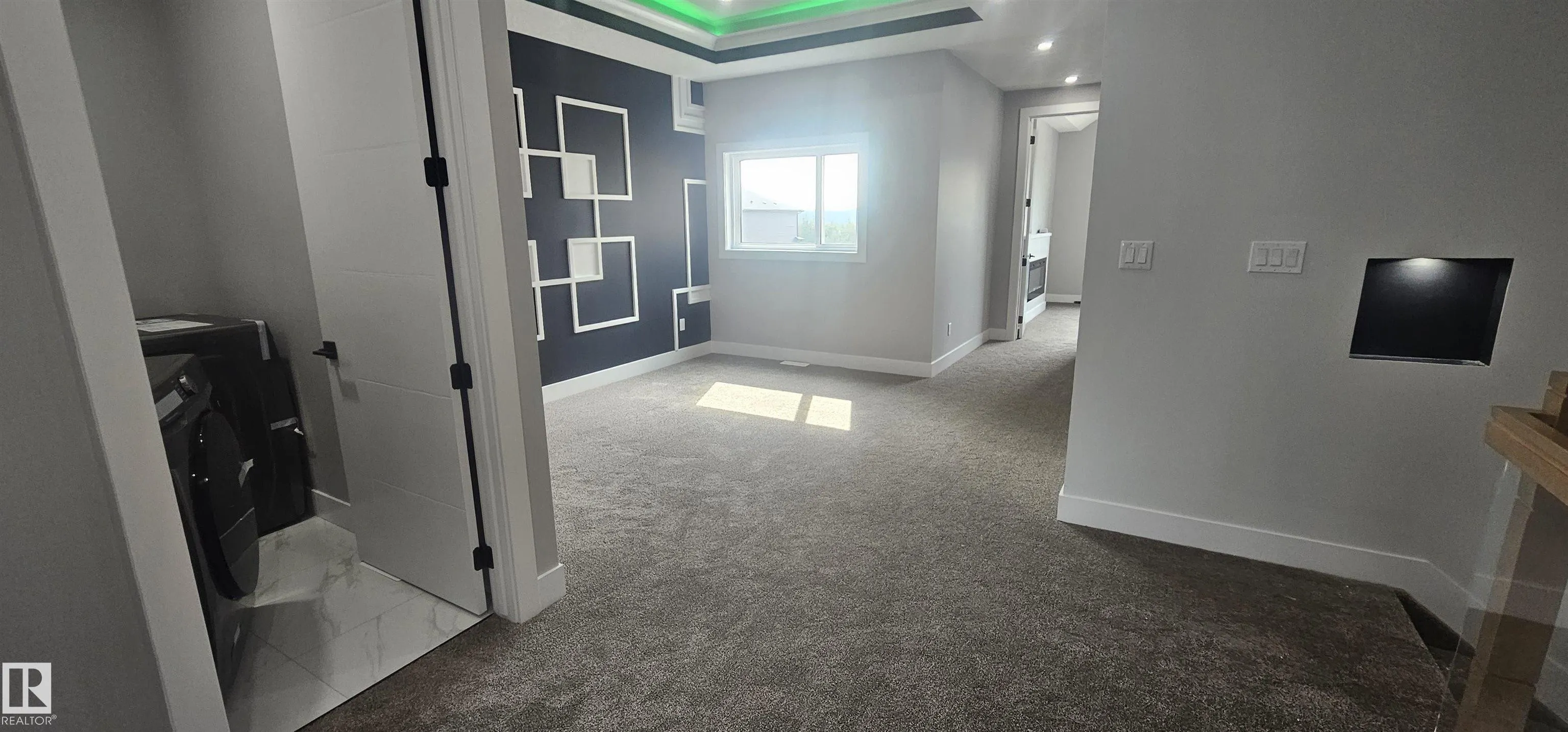 63 WAVERLY Way