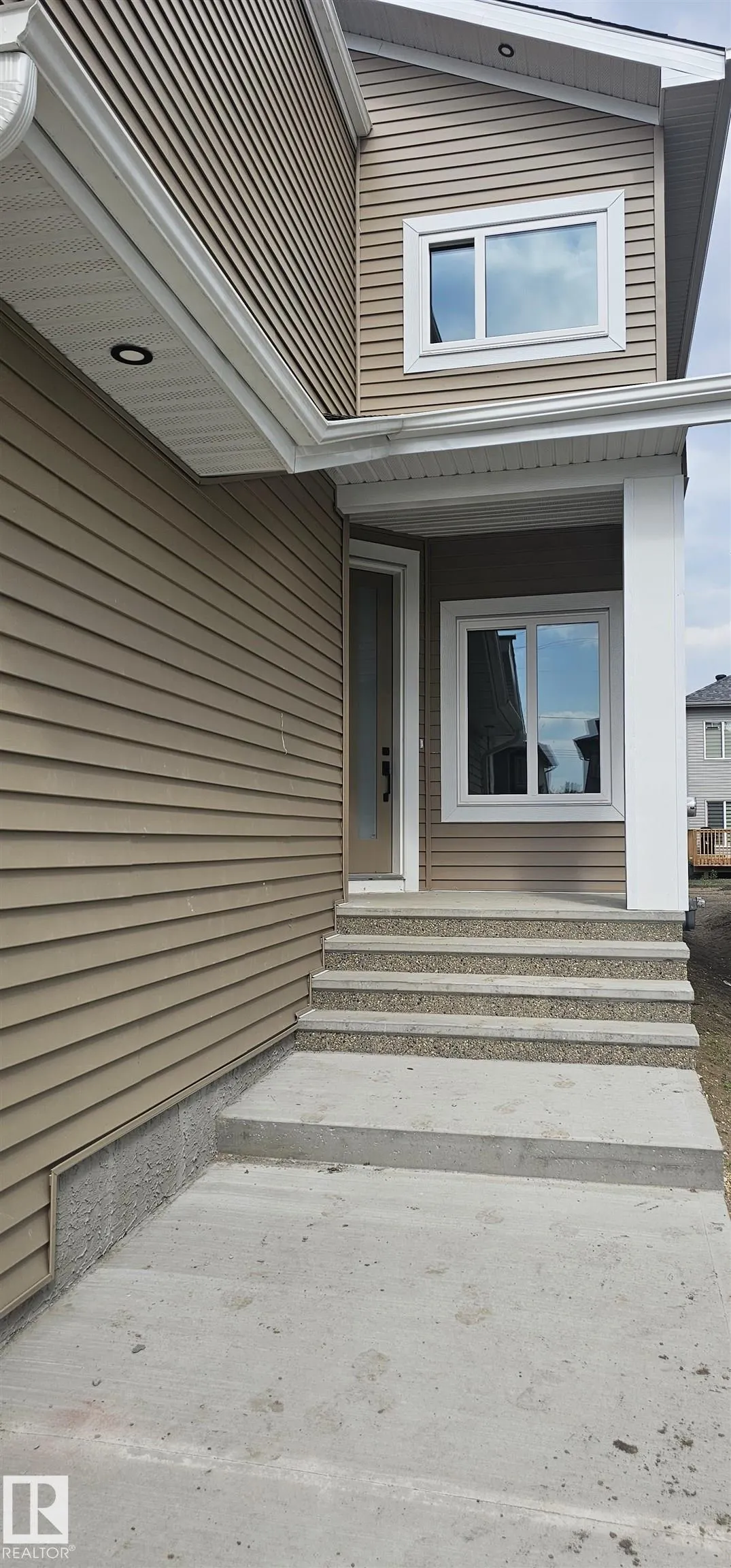 63 WAVERLY Way