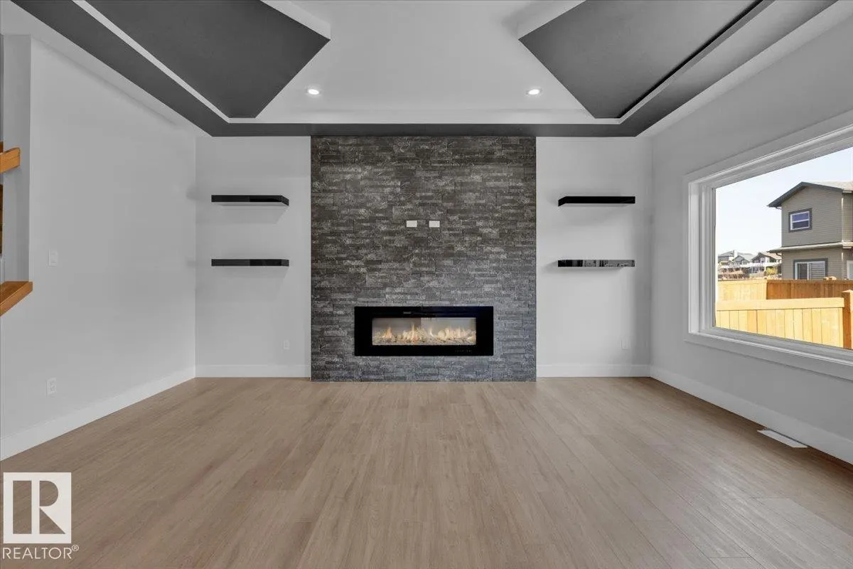 63 WAVERLY Way