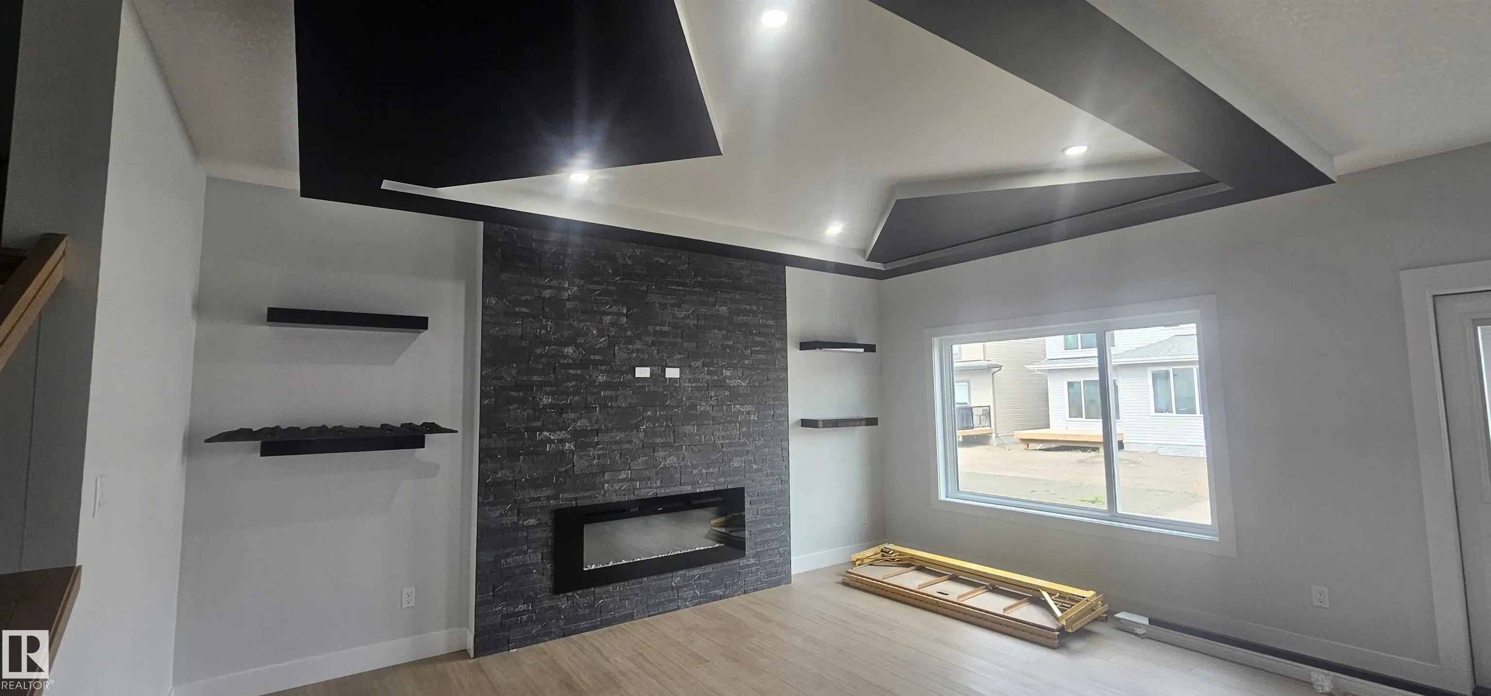 63 WAVERLY Way