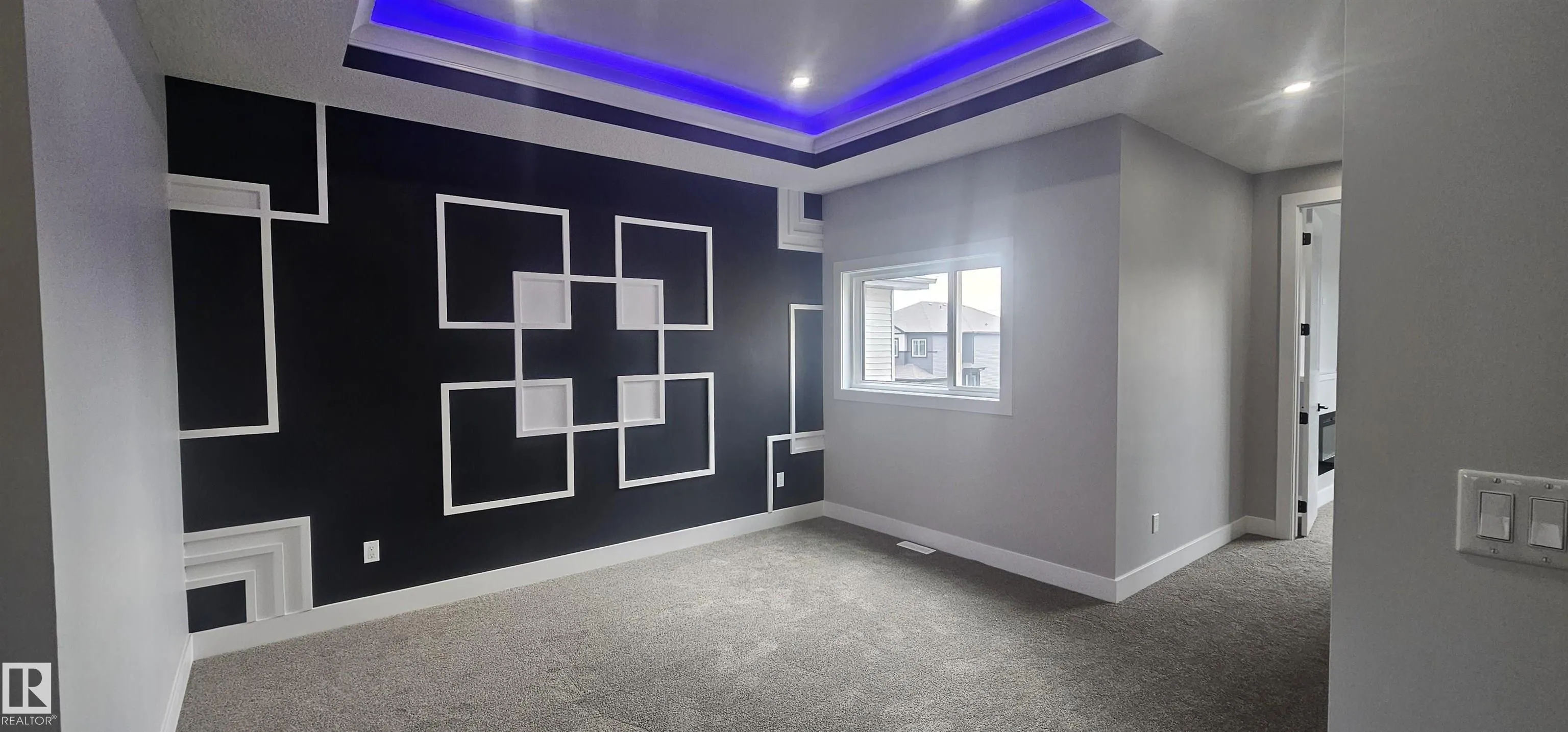 63 WAVERLY Way