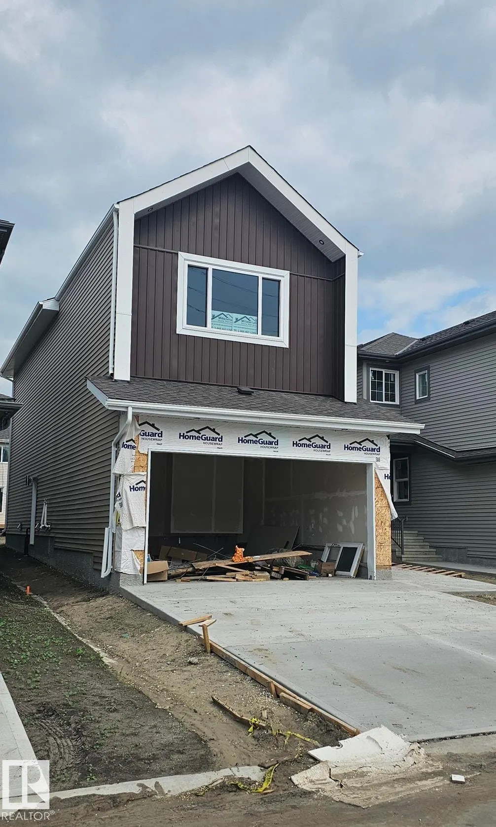 63 WAVERLY Way