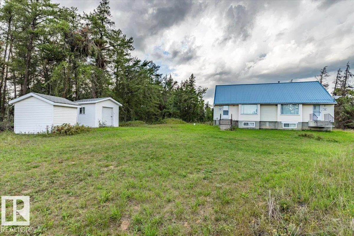 57021 RGE ROAD 213