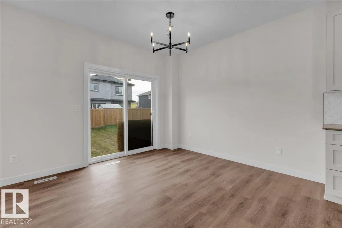 163 CALEDON Crescent