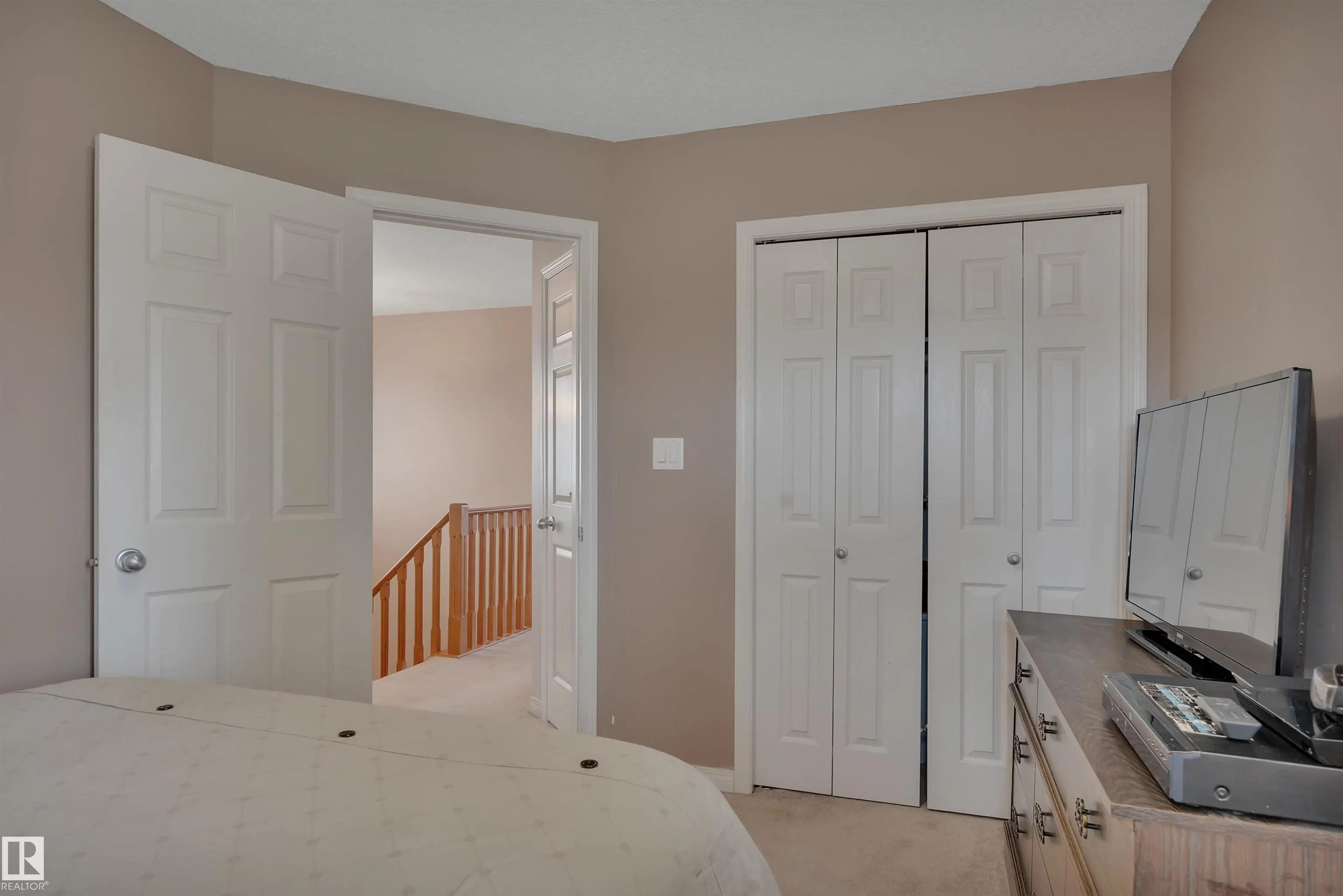 63 SUNTREE Promenade
