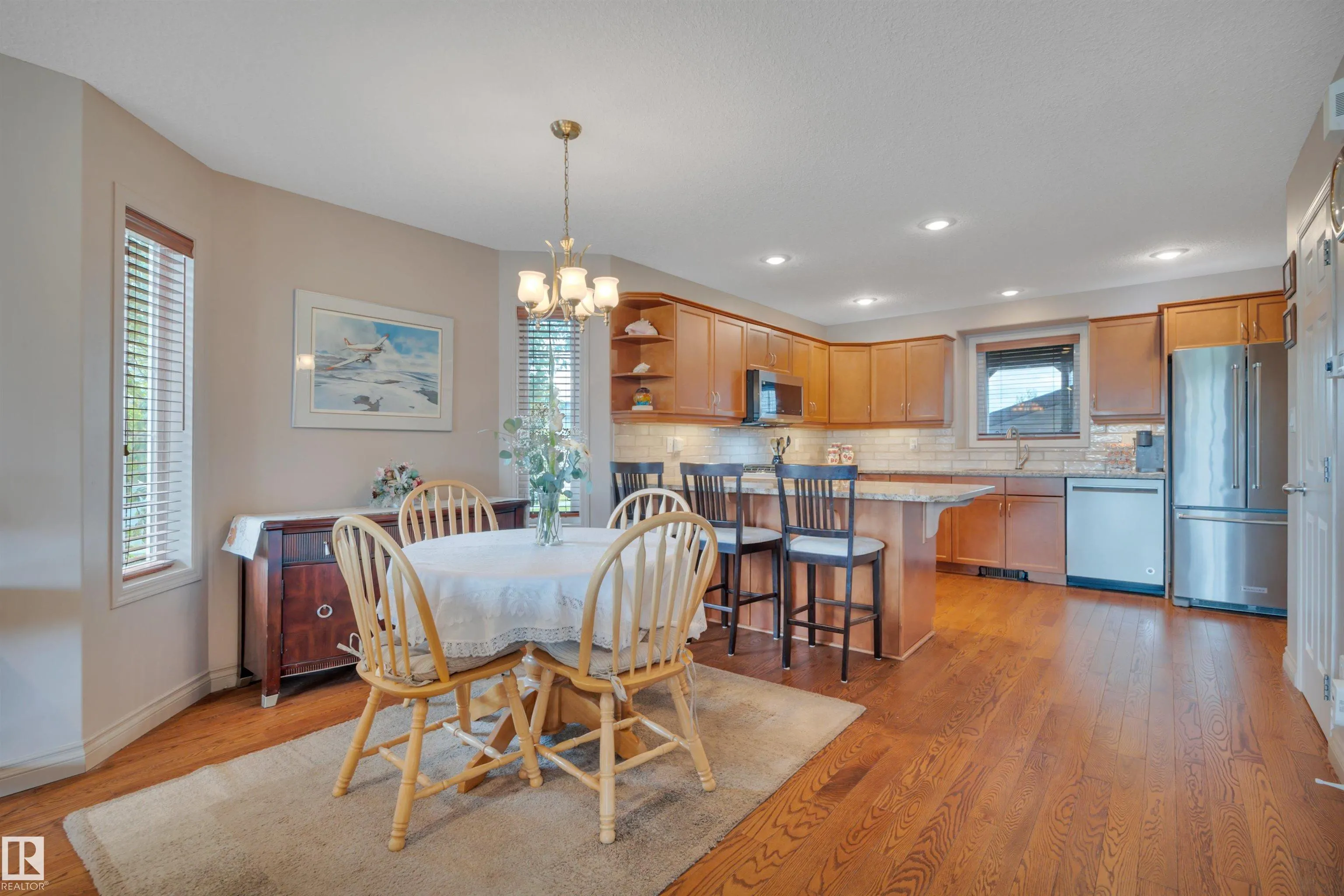 63 SUNTREE Promenade