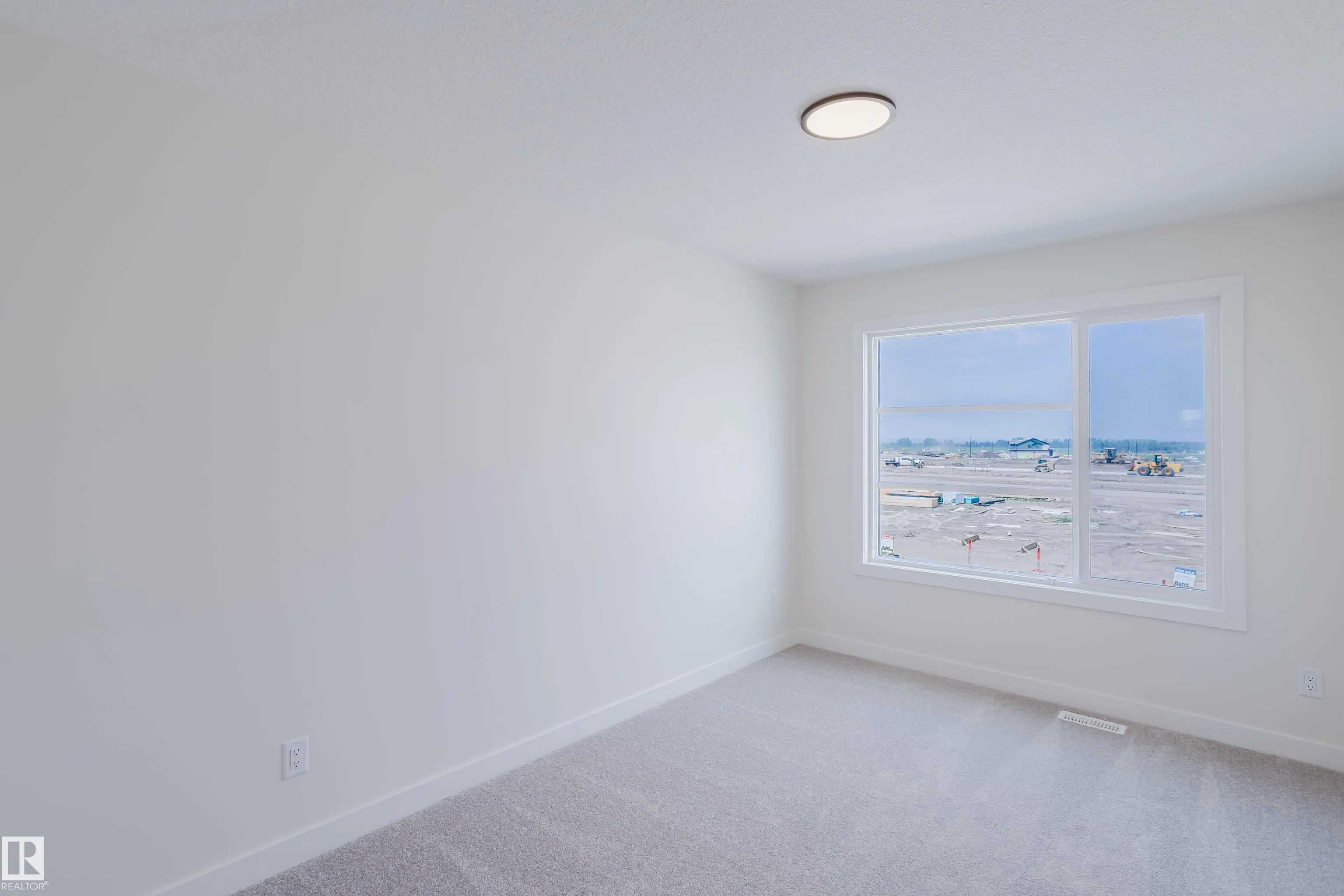 143 Catria Point(e)