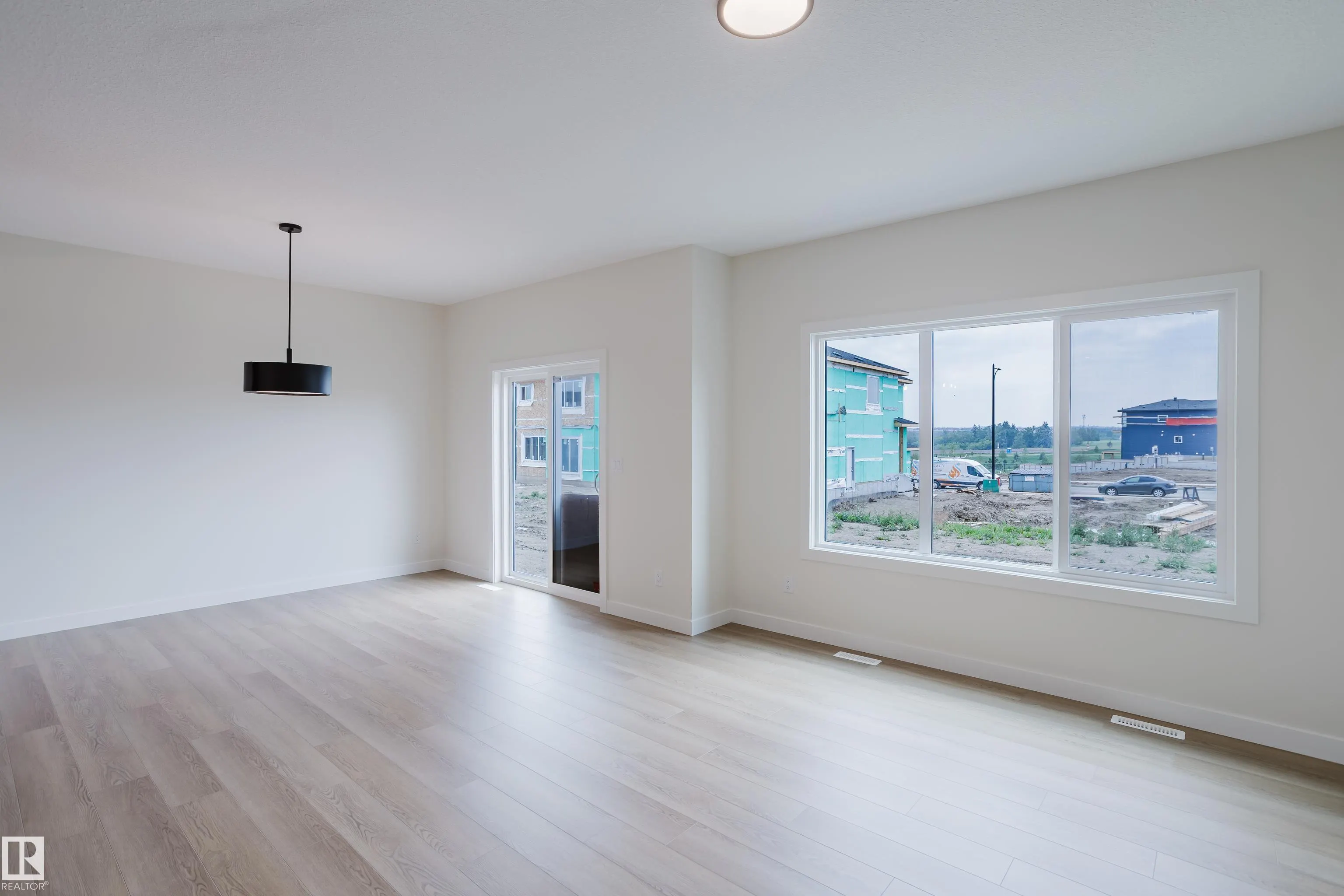143 Catria Point(e)