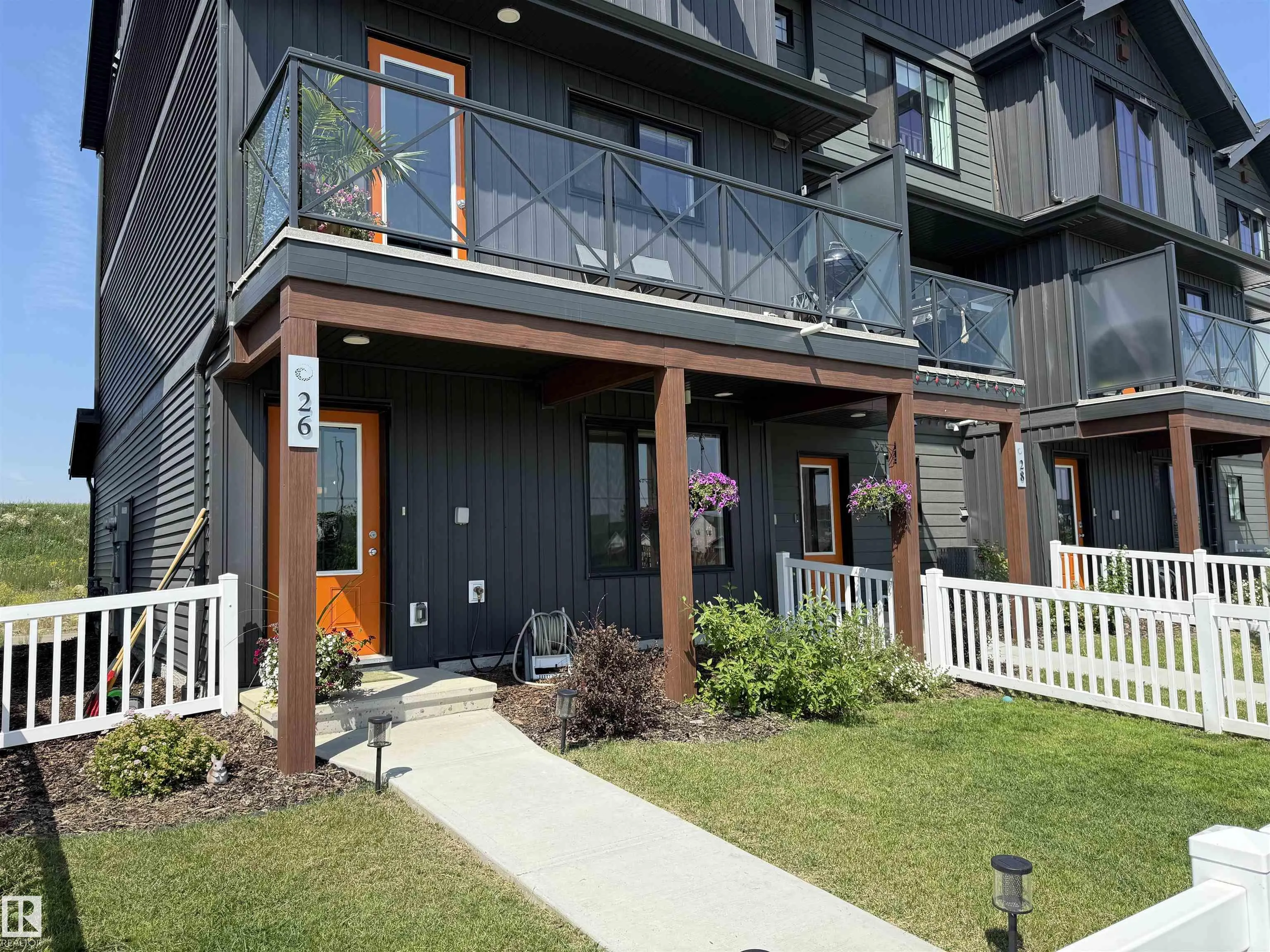 26 JENSEN Gate