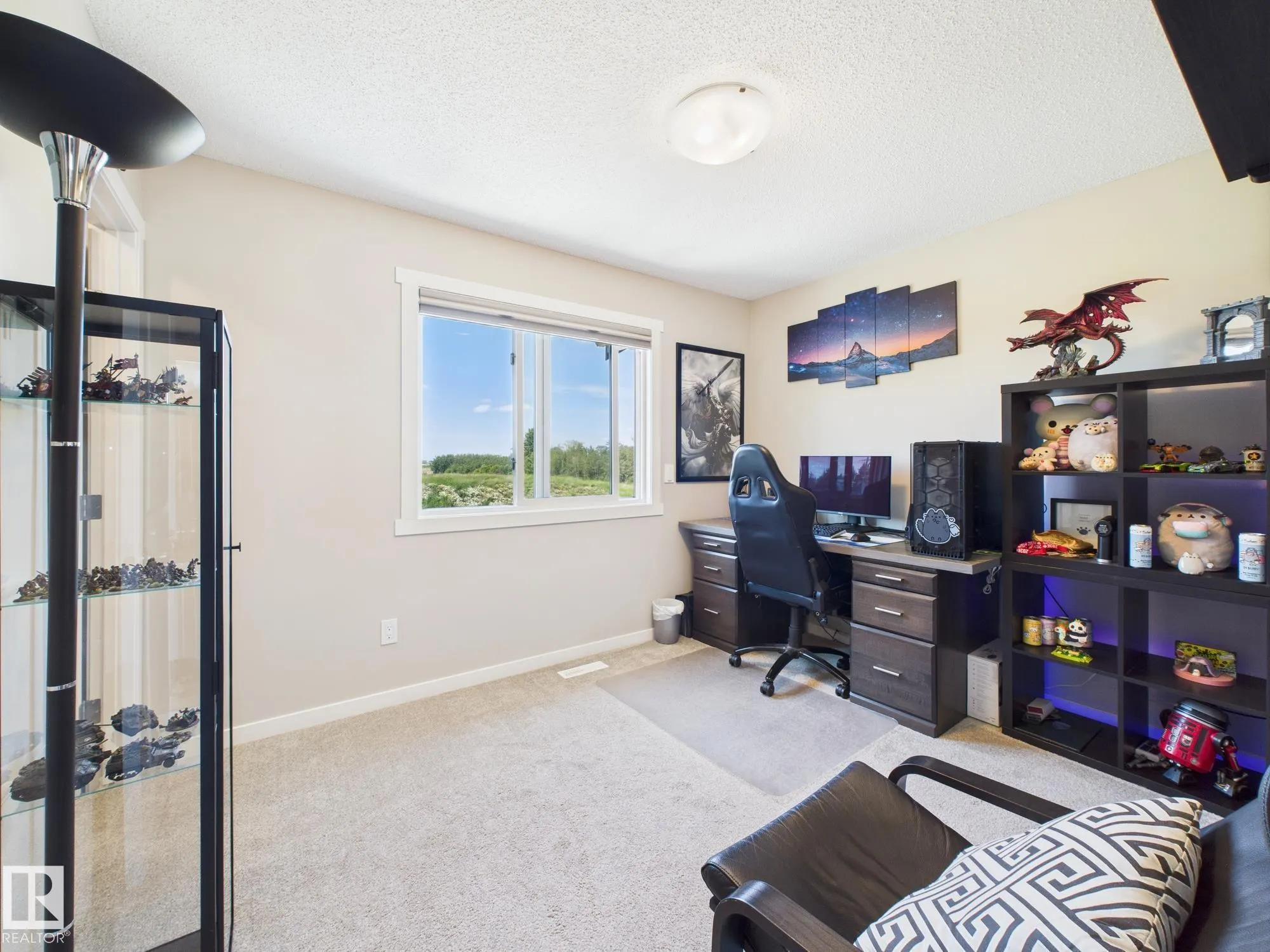 26 JENSEN Gate