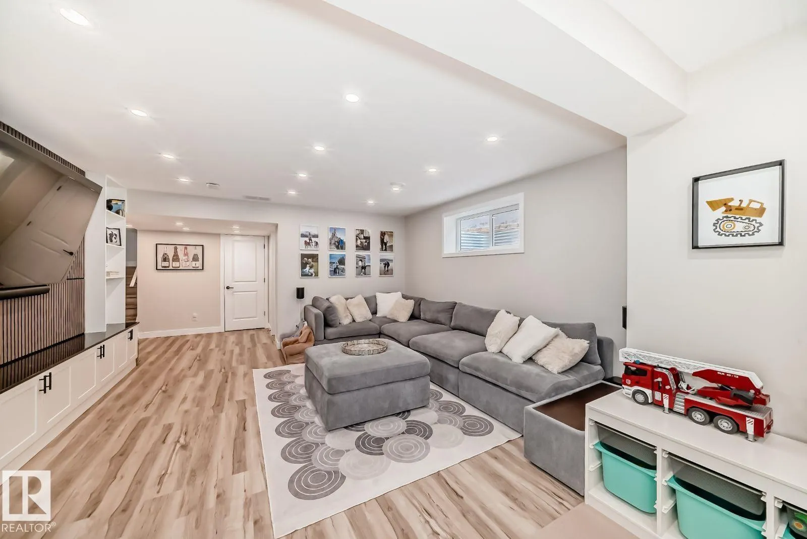 220 FOXTAIL Way