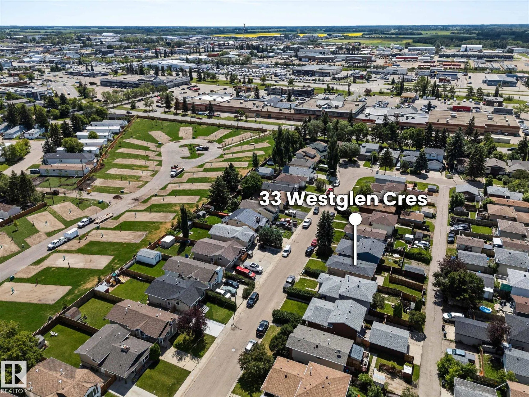 33 Westglen Crescent