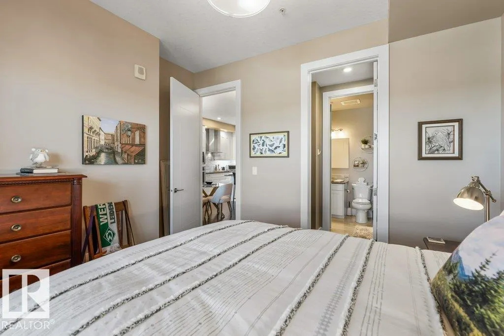200 BELLEROSE Drive
