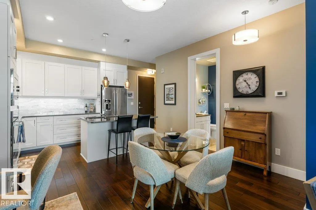 200 BELLEROSE Drive