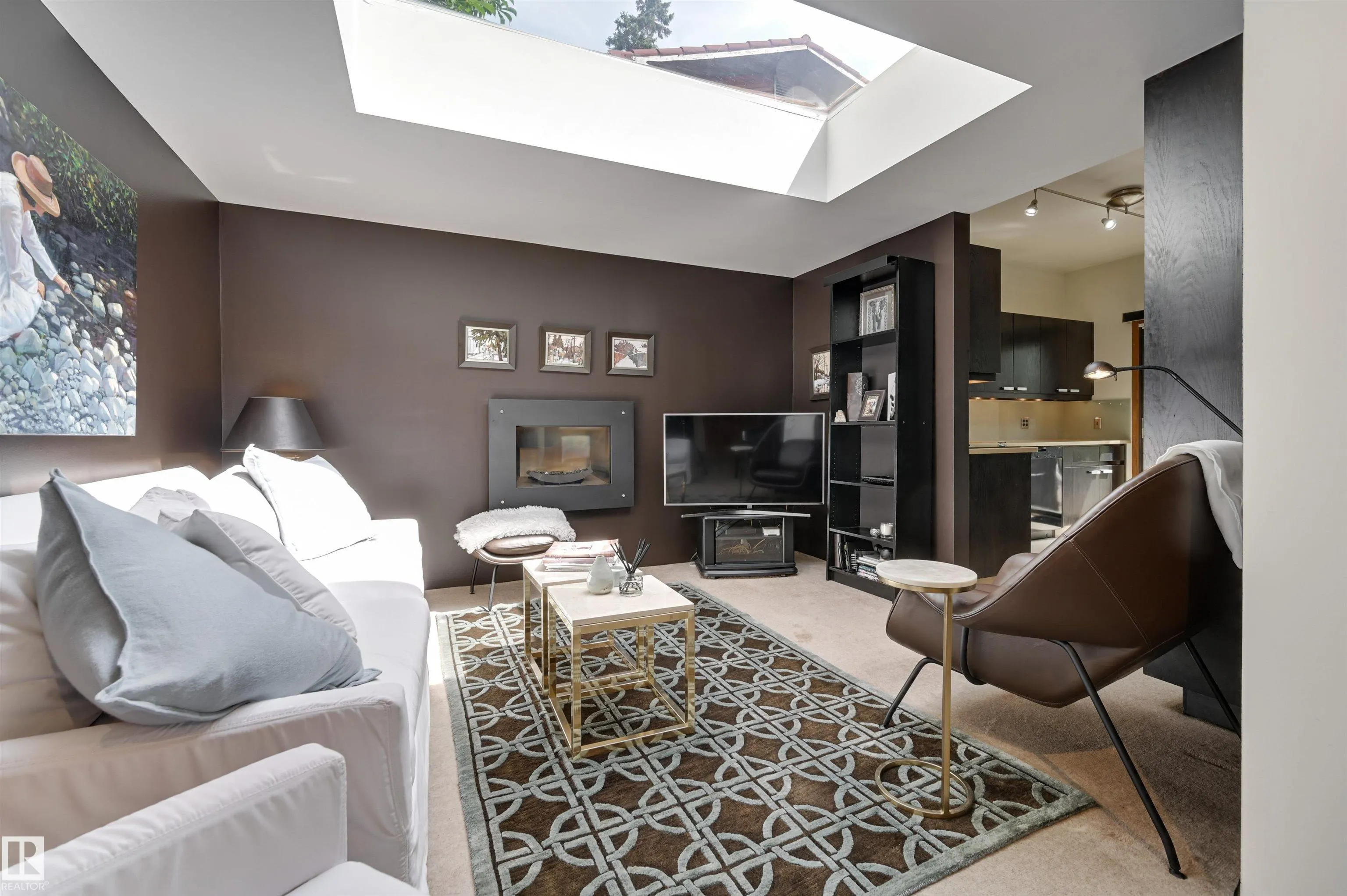 14232 RAVINE Drive