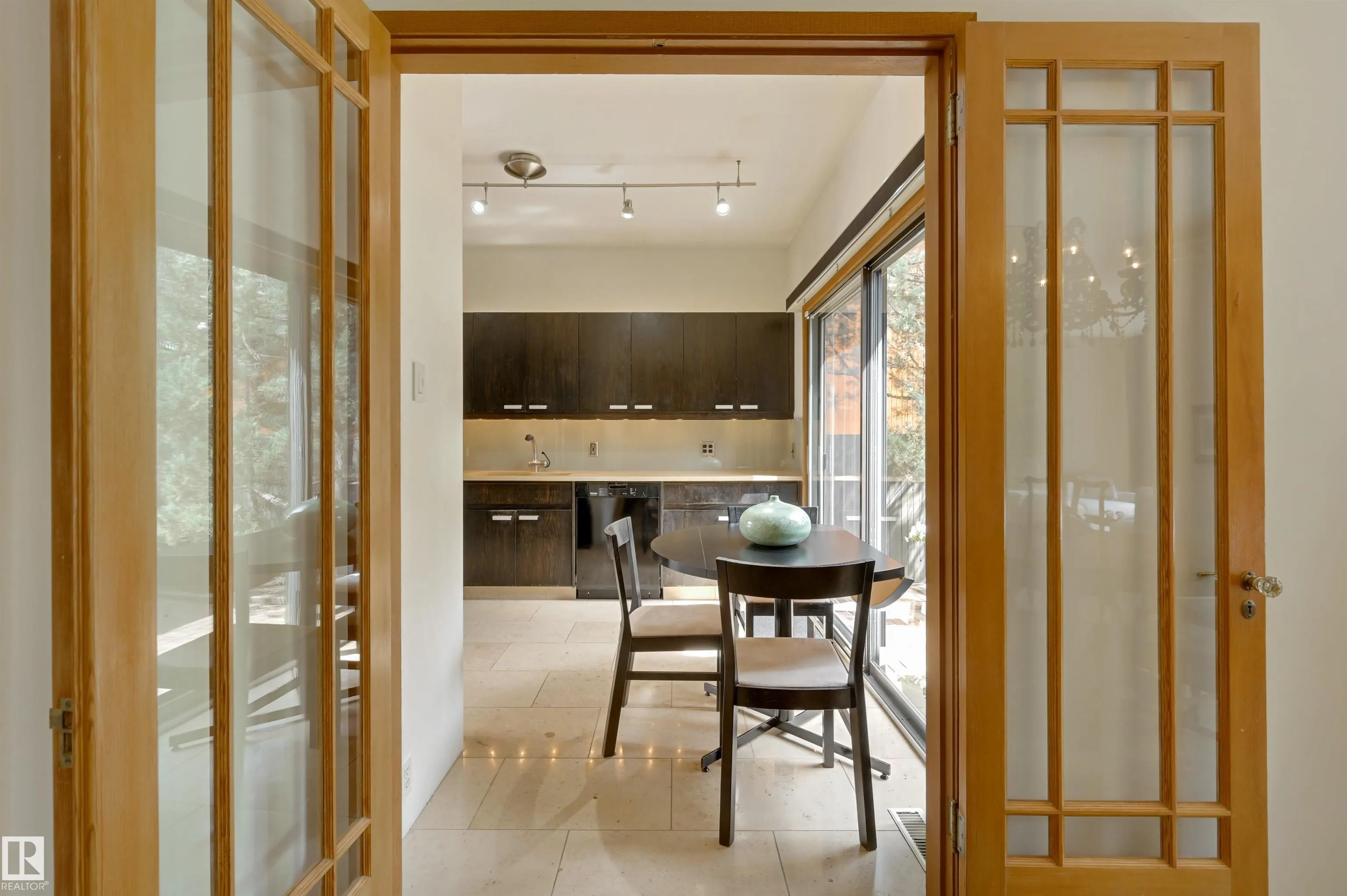 14232 RAVINE Drive