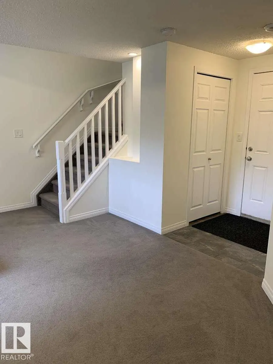 4821 TERWILLEGAR Common