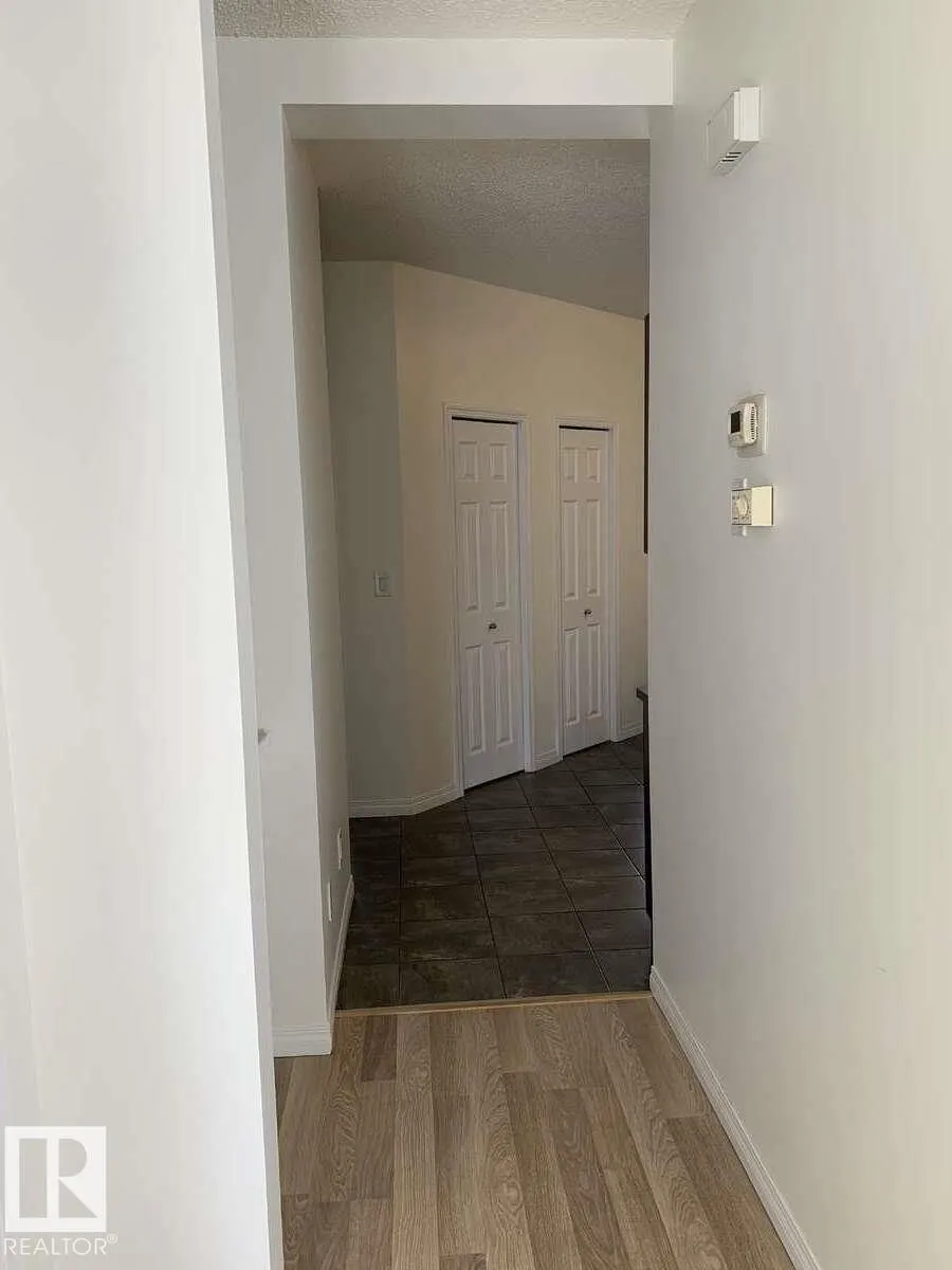 4821 TERWILLEGAR Common