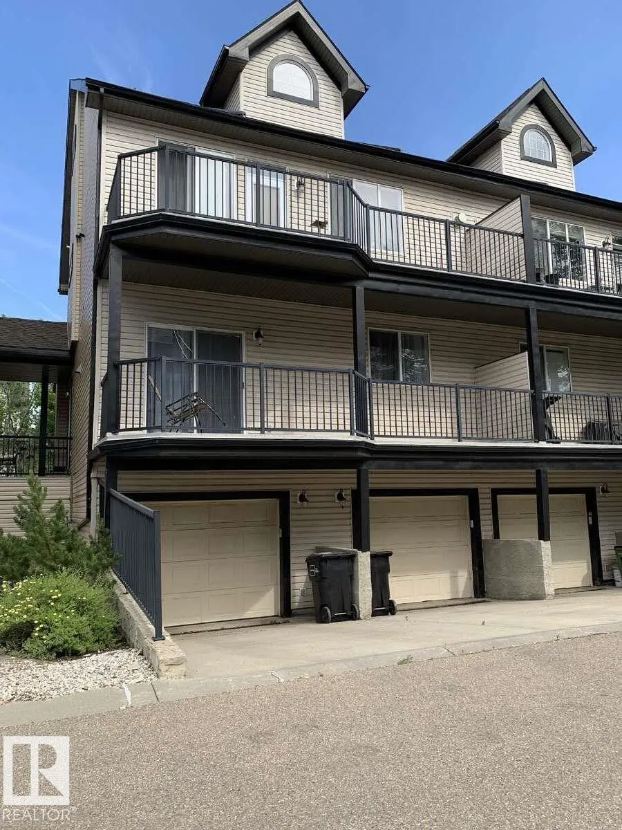 4821 TERWILLEGAR Common