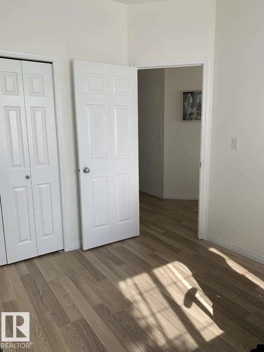 4821 TERWILLEGAR Common