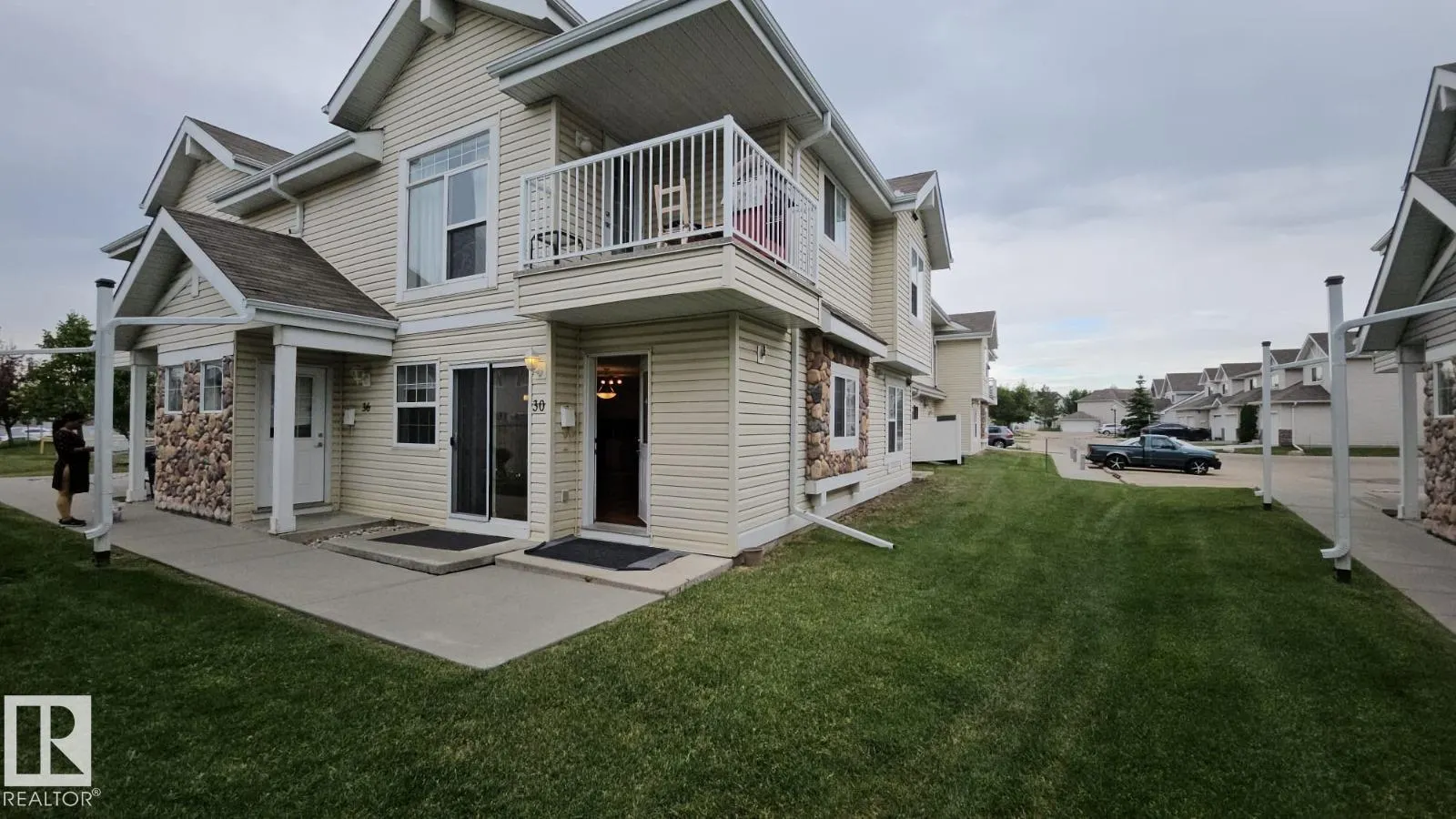 150 EDWARDS Drive