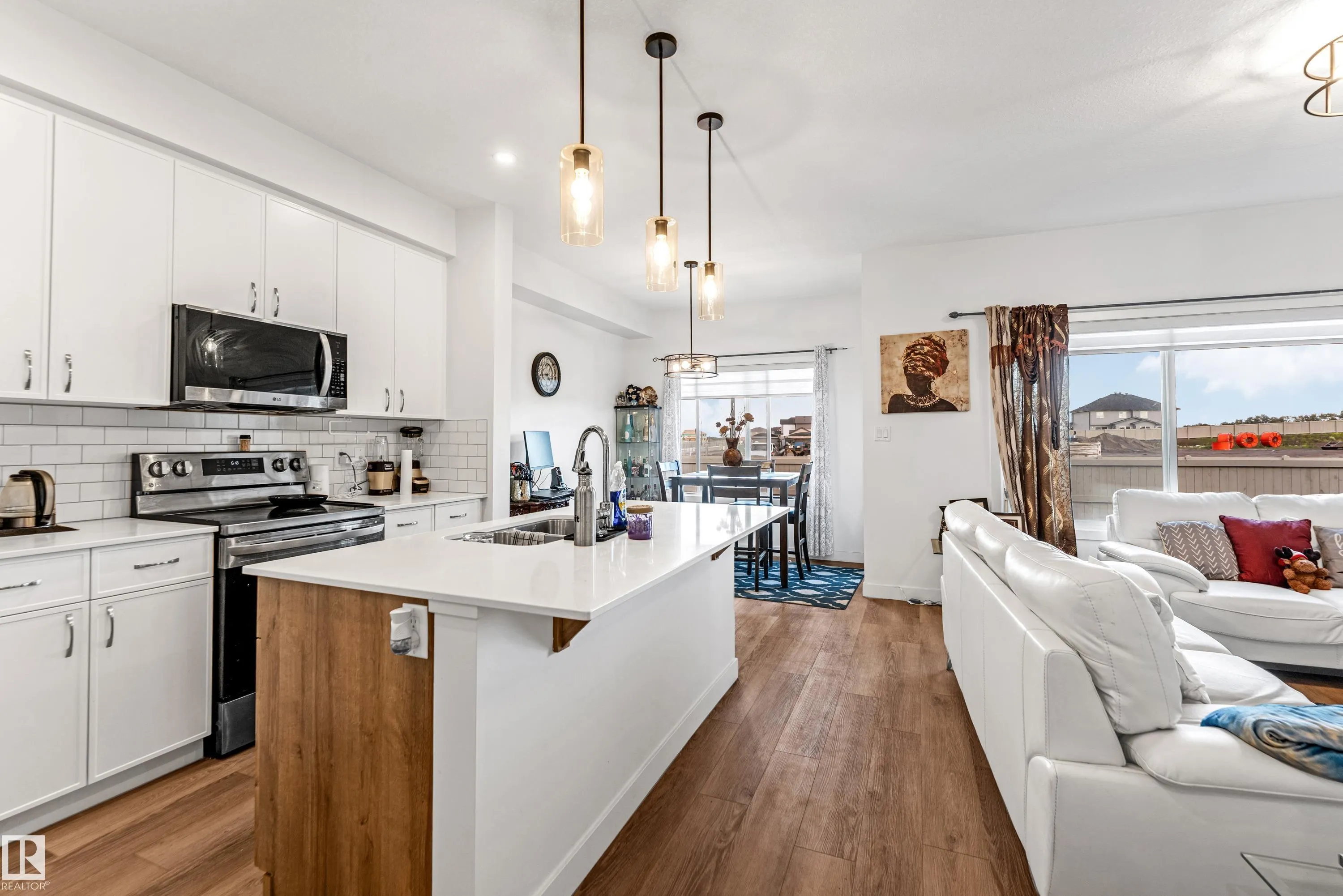 1411 12 Street