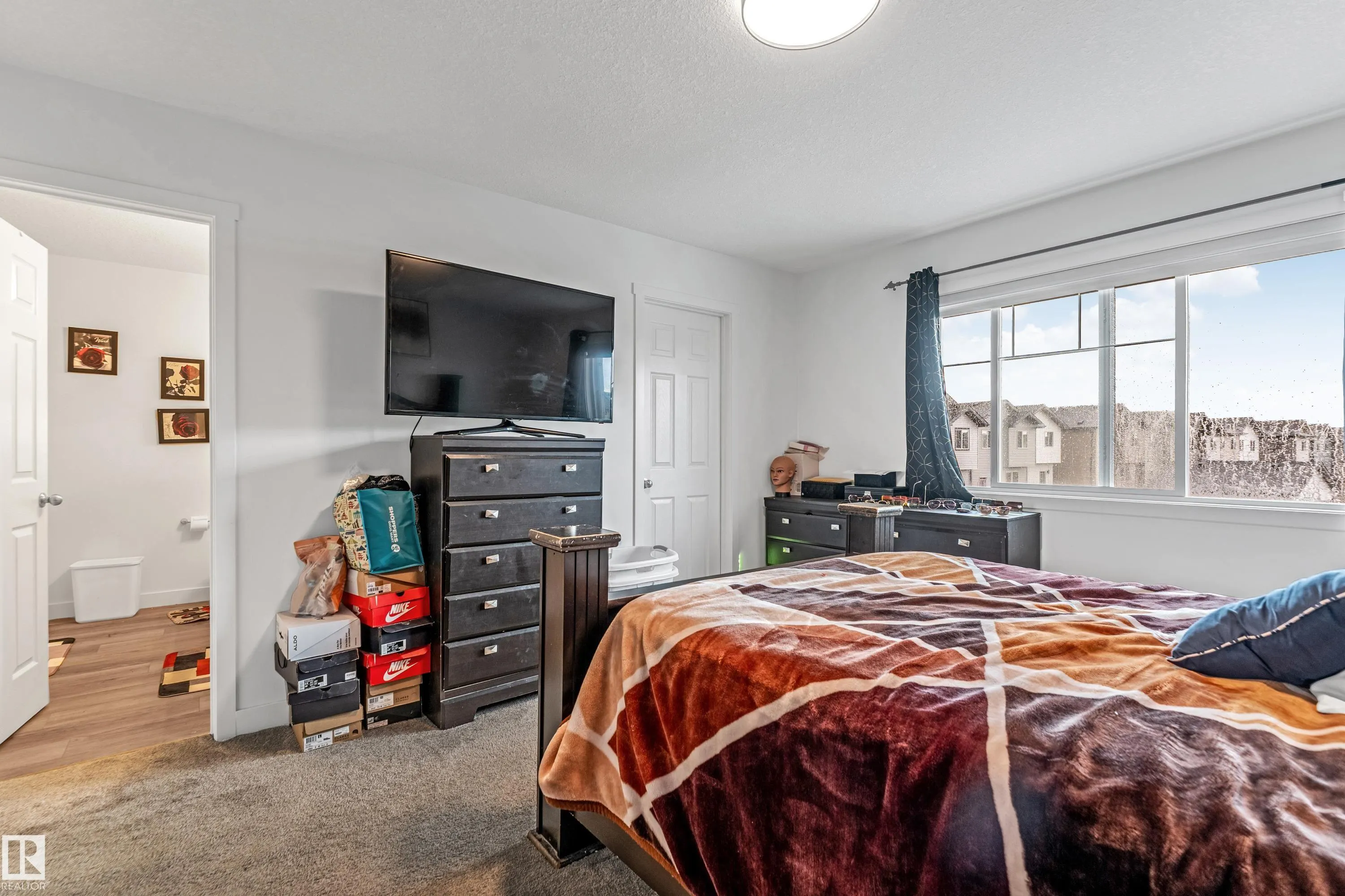 1411 12 Street
