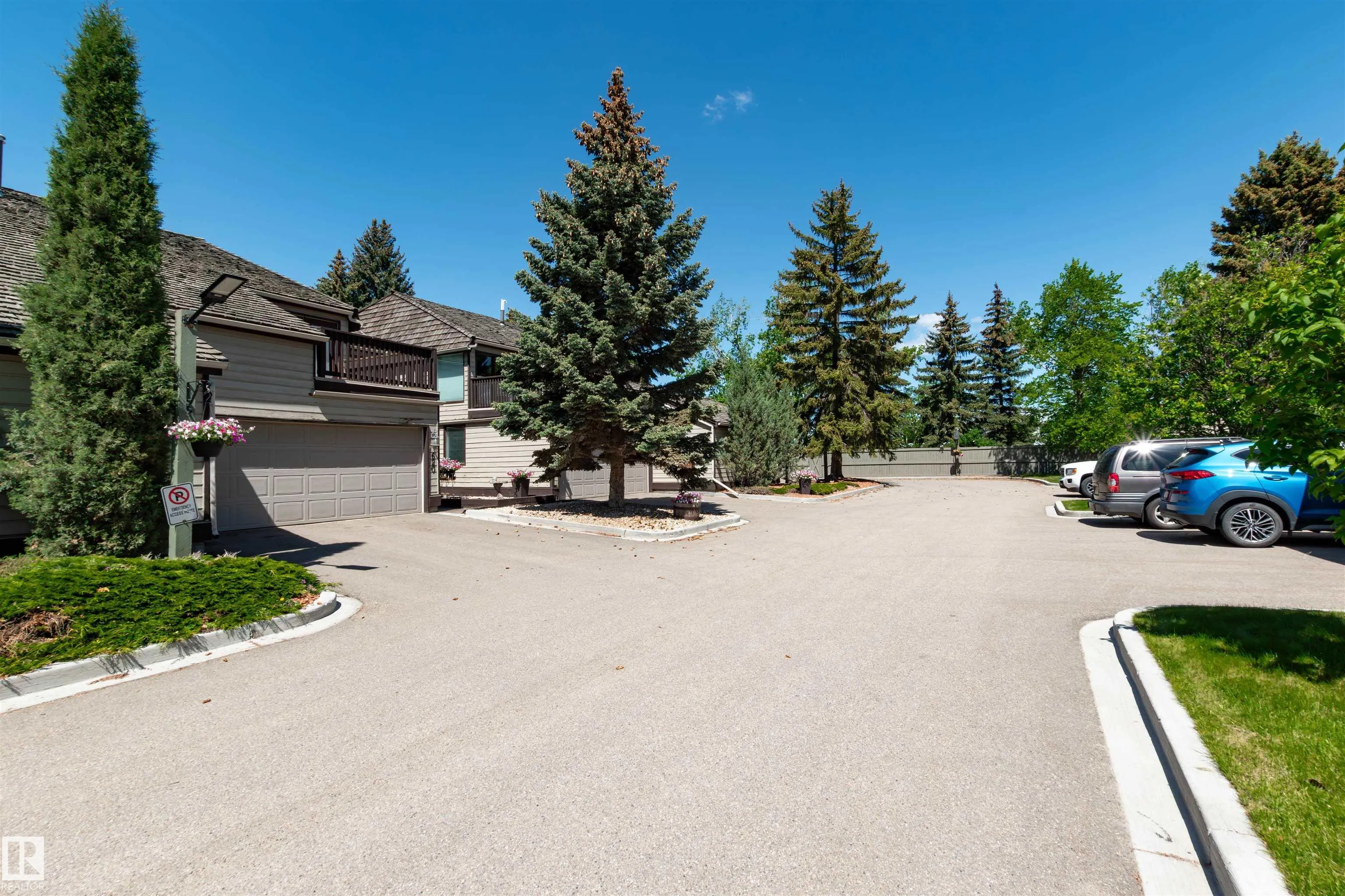 614 WOODBRIDGE Way