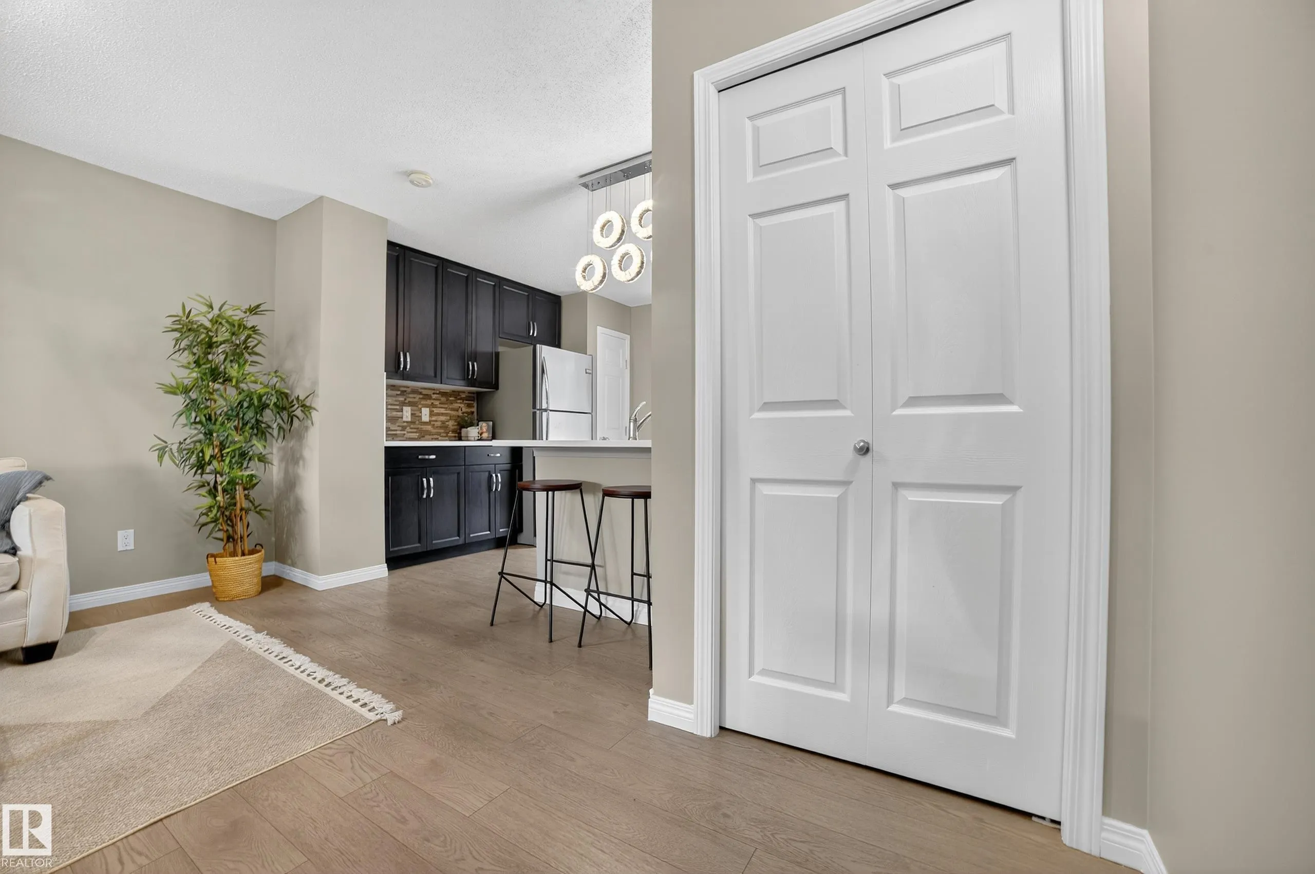 3305 ORCHARDS LINK Link