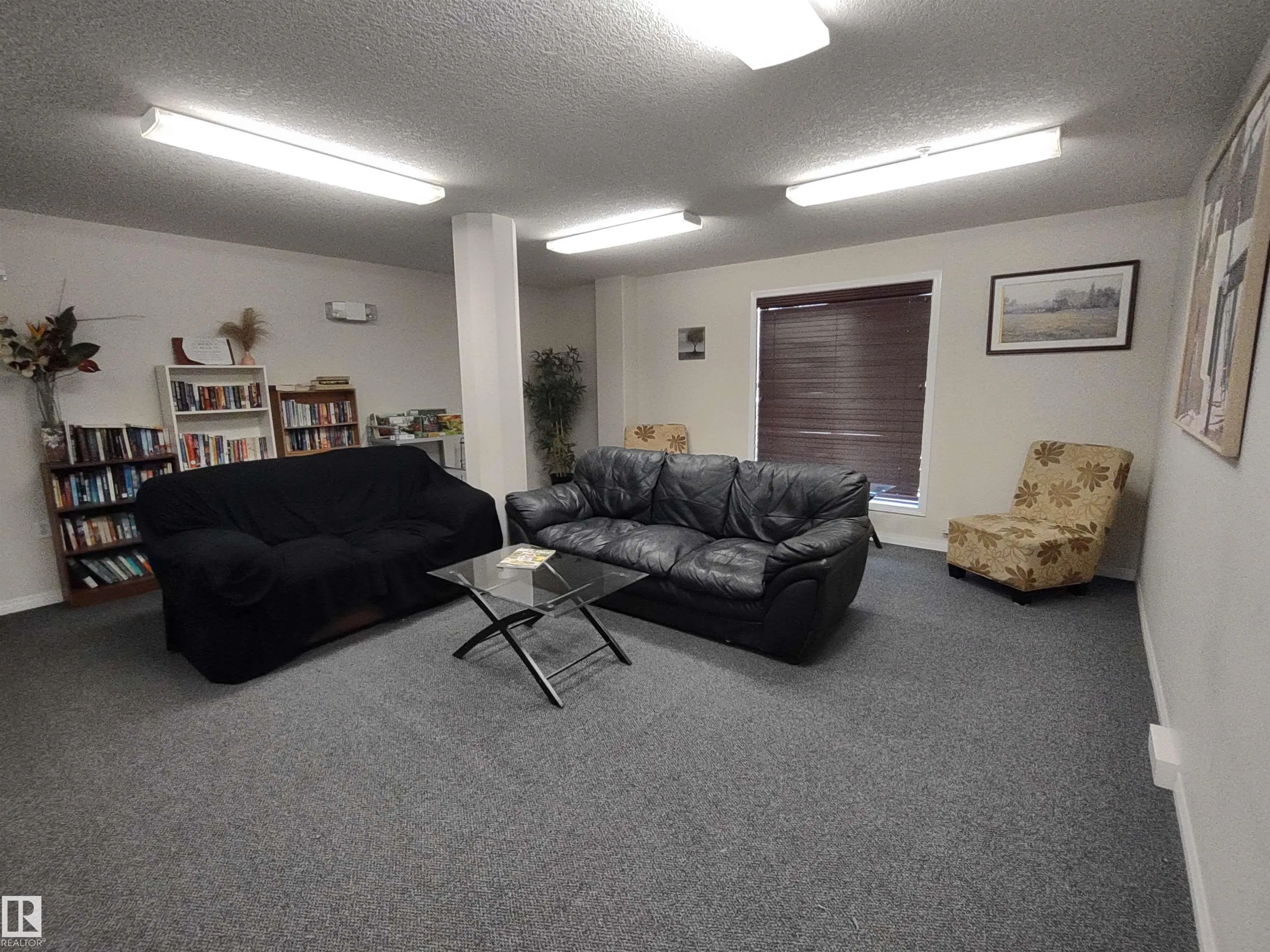300 SPRUCE RIDGE Road
